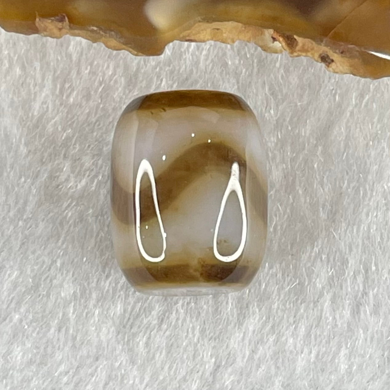Natural Powerful Tibetan Old Oily Dark and Light Brown Agate Tiger Tooth Daluo Dzi Bead Heavenly Master (Tian Zhu) 2.84g 13.6 by 11.0mm - Huangs Jadeite and Jewelry Pte Ltd
