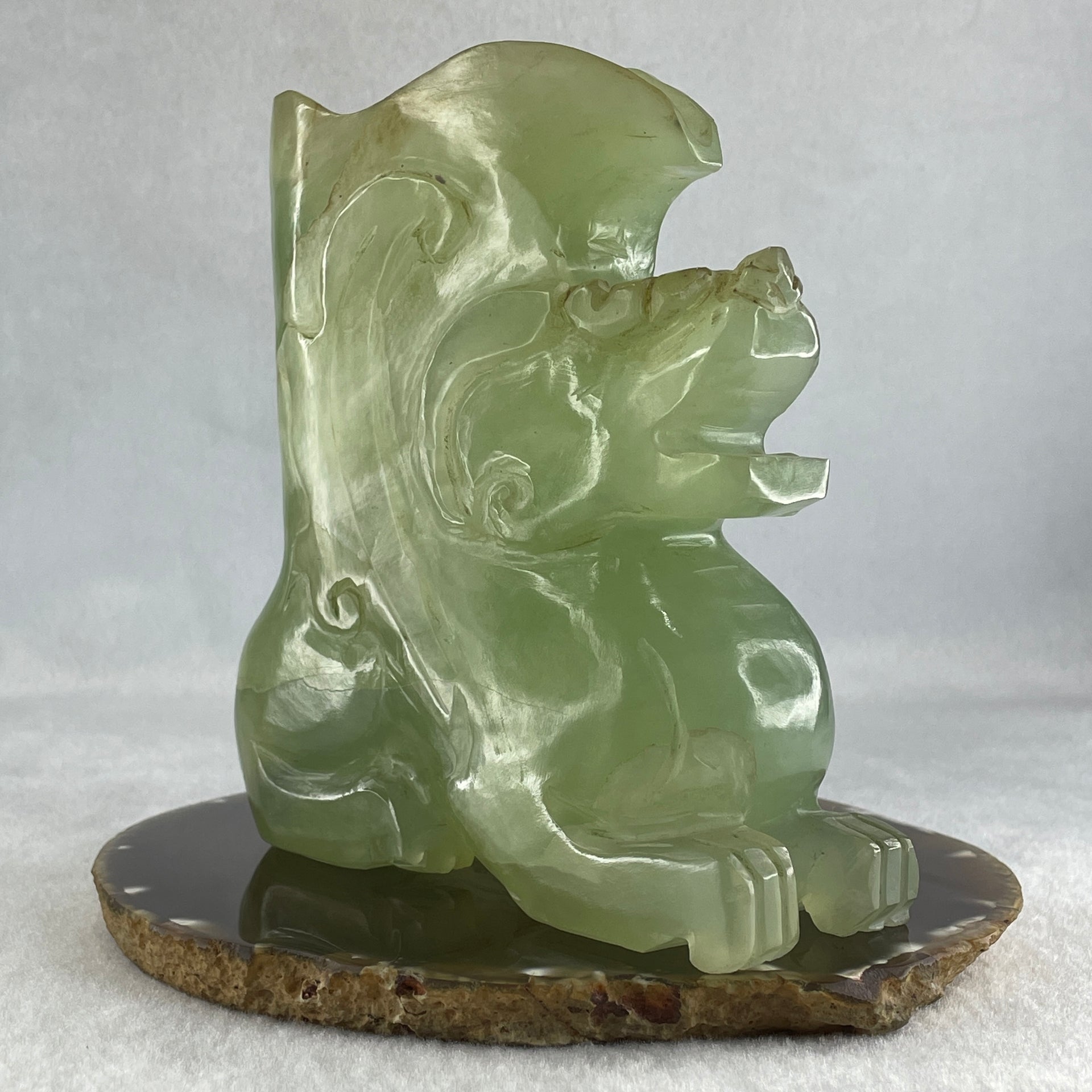 Natural Green Serpentine Pixiu Vase Display 989.6g 130.0 by 48.0 by 135.0mm - Huangs Jadeite and Jewelry Pte Ltd