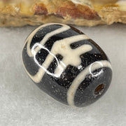 Natural Powerful Tibetan Old Oily Agate Double Nectar Vessel Dzi Bead Heavenly Master (Tian Zhu) 花蜜容器眼天珠 4.76g 17.7 by 13.1mm - Huangs Jadeite and Jewelry Pte Ltd