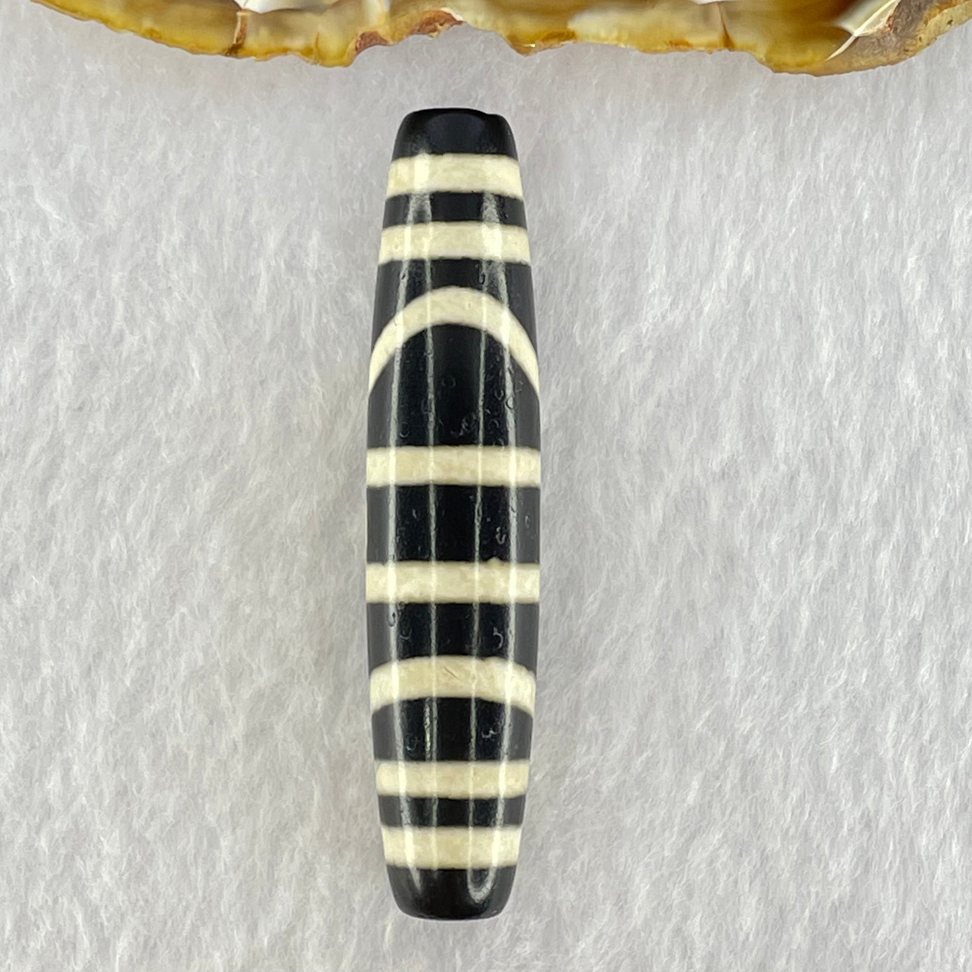 Natural Powerful Tibetan Old Oily Agate Sky Door Serenity 1 Eye Dzi Bead Heavenly Master (Tian Zhu) 一眼天诛 15.28g 59.3 by 12.9mm - Huangs Jadeite and Jewelry Pte Ltd