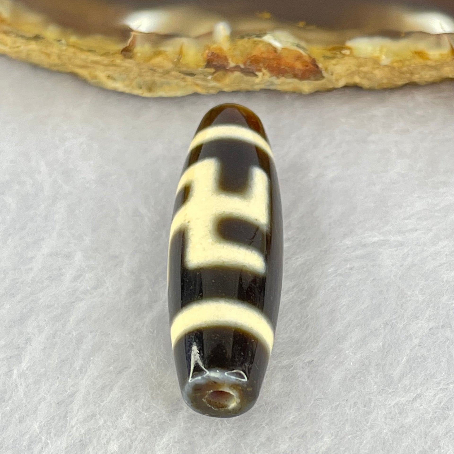 Natural Powerful Tibetan Old Oily Agate 1 Eye With Swastika Dzi Bead (Hotu Dzi) 7.50g 38.2 by 11.7mm - Huangs Jadeite and Jewelry Pte Ltd