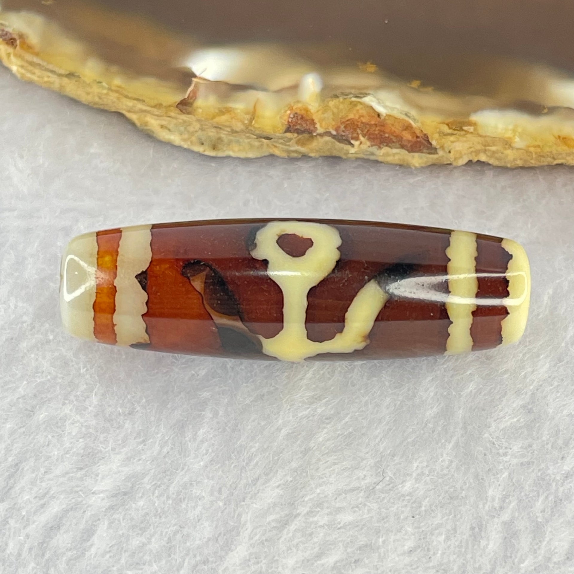 Natural Powerful Tibetan Old Oily Agate Patina Guiren Tairen Human Dzi Bead Totem Amulet Heavenly Master (Tian Zhu) 贵人天诛 8.49g 38.2 by 12.0mm - Huangs Jadeite and Jewelry Pte Ltd