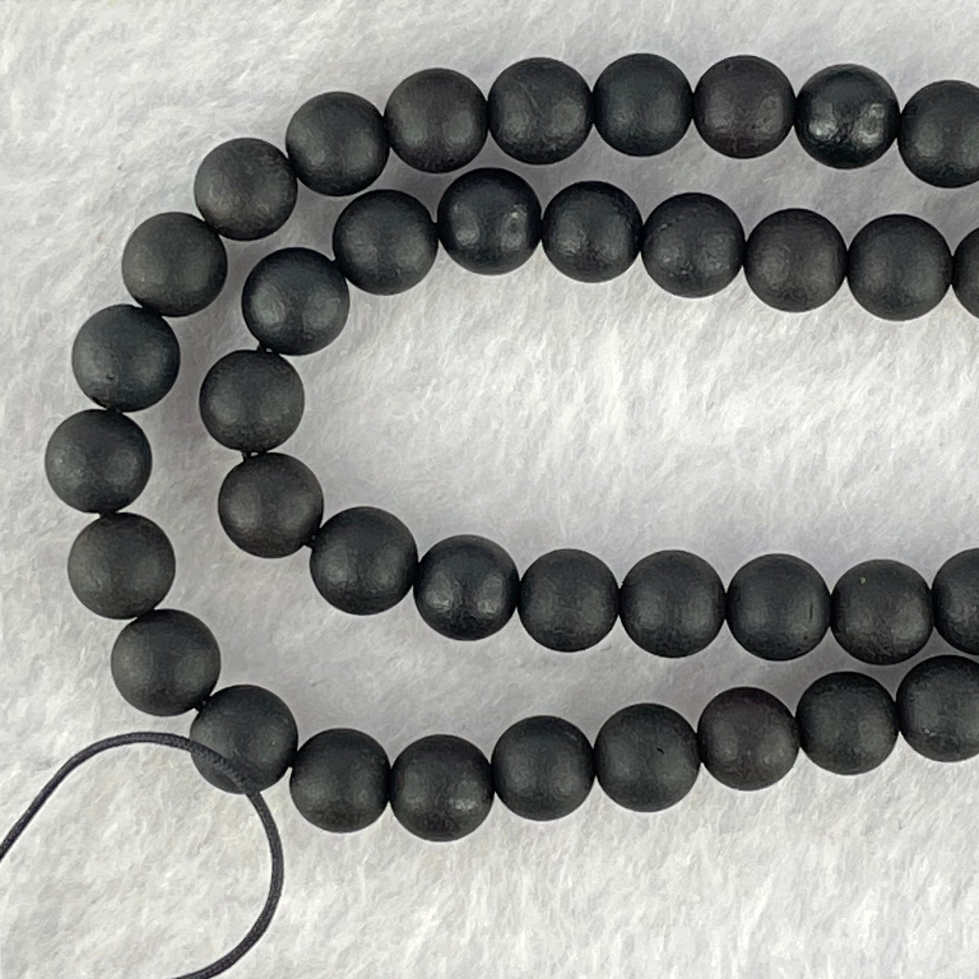 Natural Dark Matt Black Amber Beads Necklace 天然大黑天翁琥珀项链 11.40g 58cm 5.7mm 108 Beads - Huangs Jadeite and Jewelry Pte Ltd