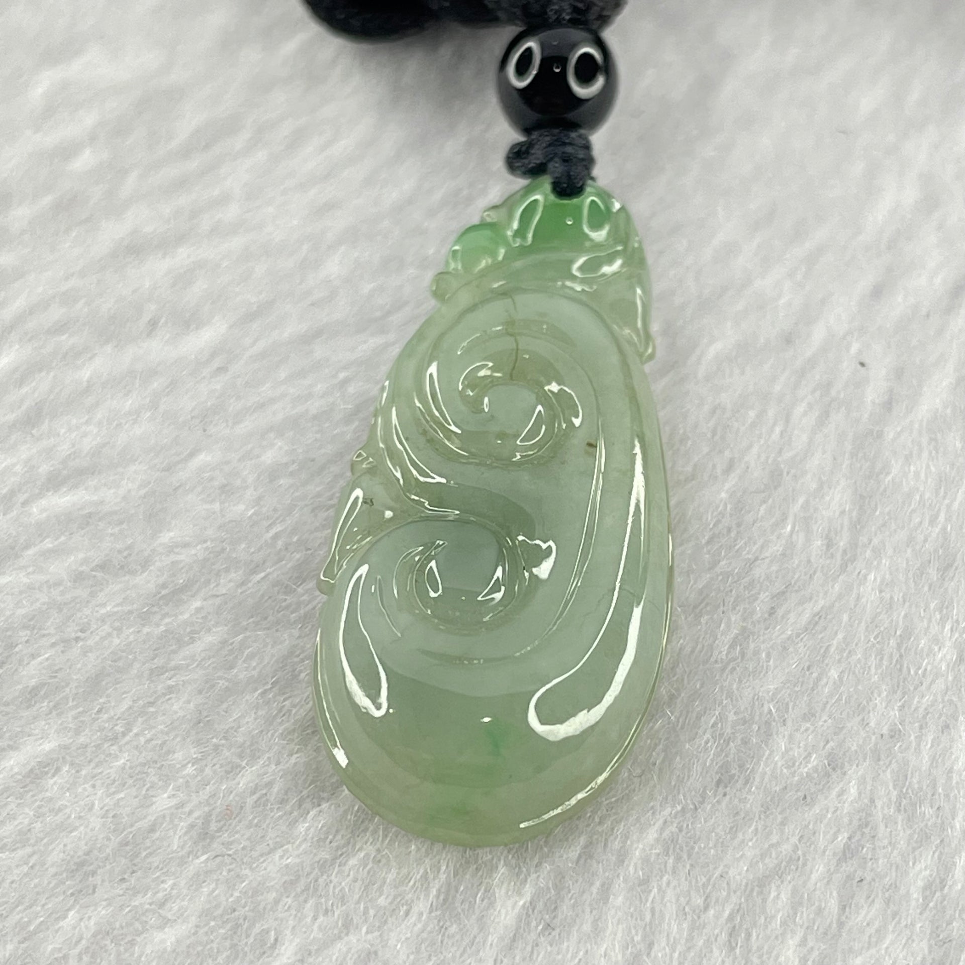 Type A Green Jadeite Ruyi Pendent 7.51g 33.9 by 14.2 by 6.0mm - Huangs Jadeite and Jewelry Pte Ltd