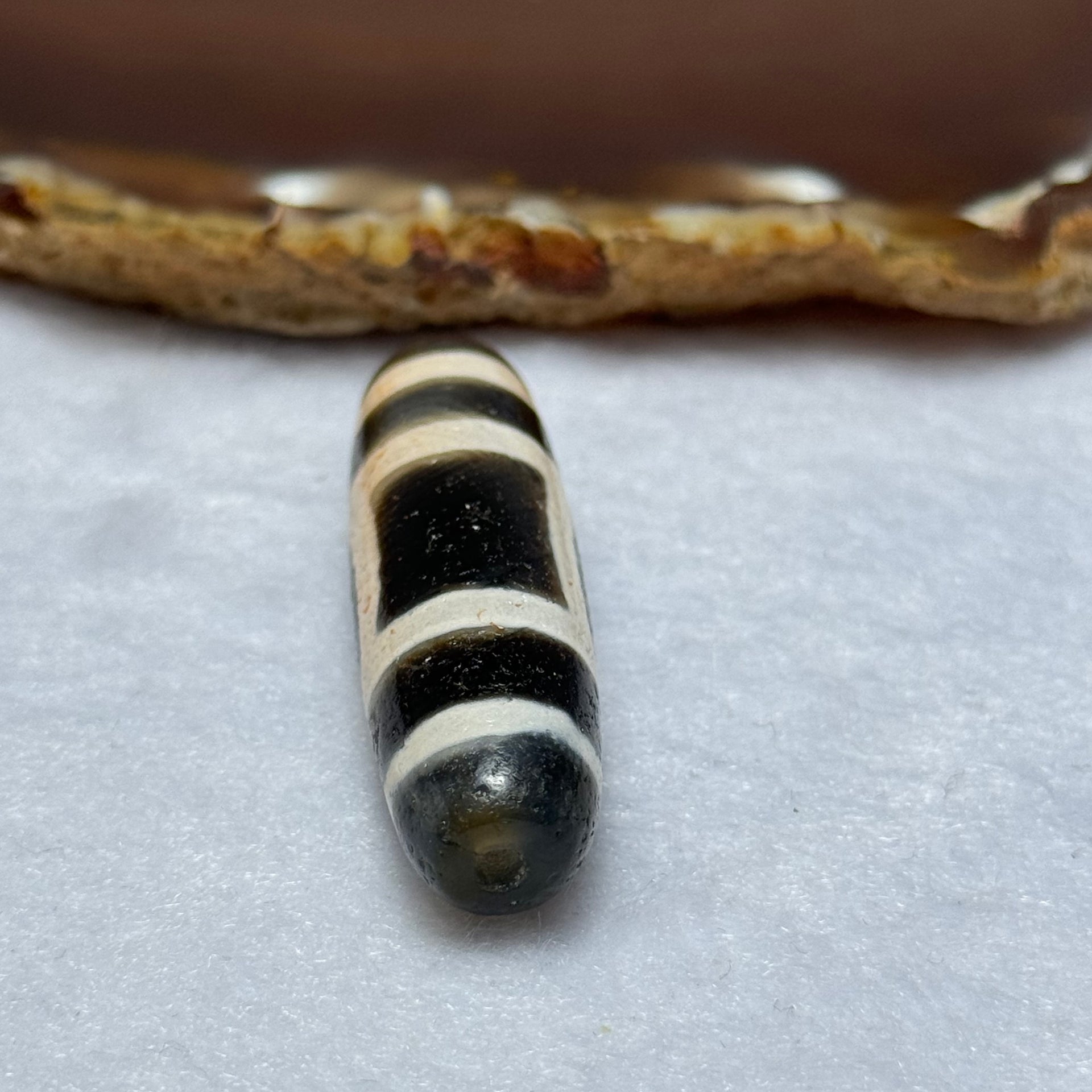Natural Powerful Tibetan Old Oily Agate Sky Door Serenity 1 Eye Dzi Bead Heavenly Master (Tian Zhu) 一眼天诛 12.89g 46.8 by 13.3mm - Huangs Jadeite and Jewelry Pte Ltd