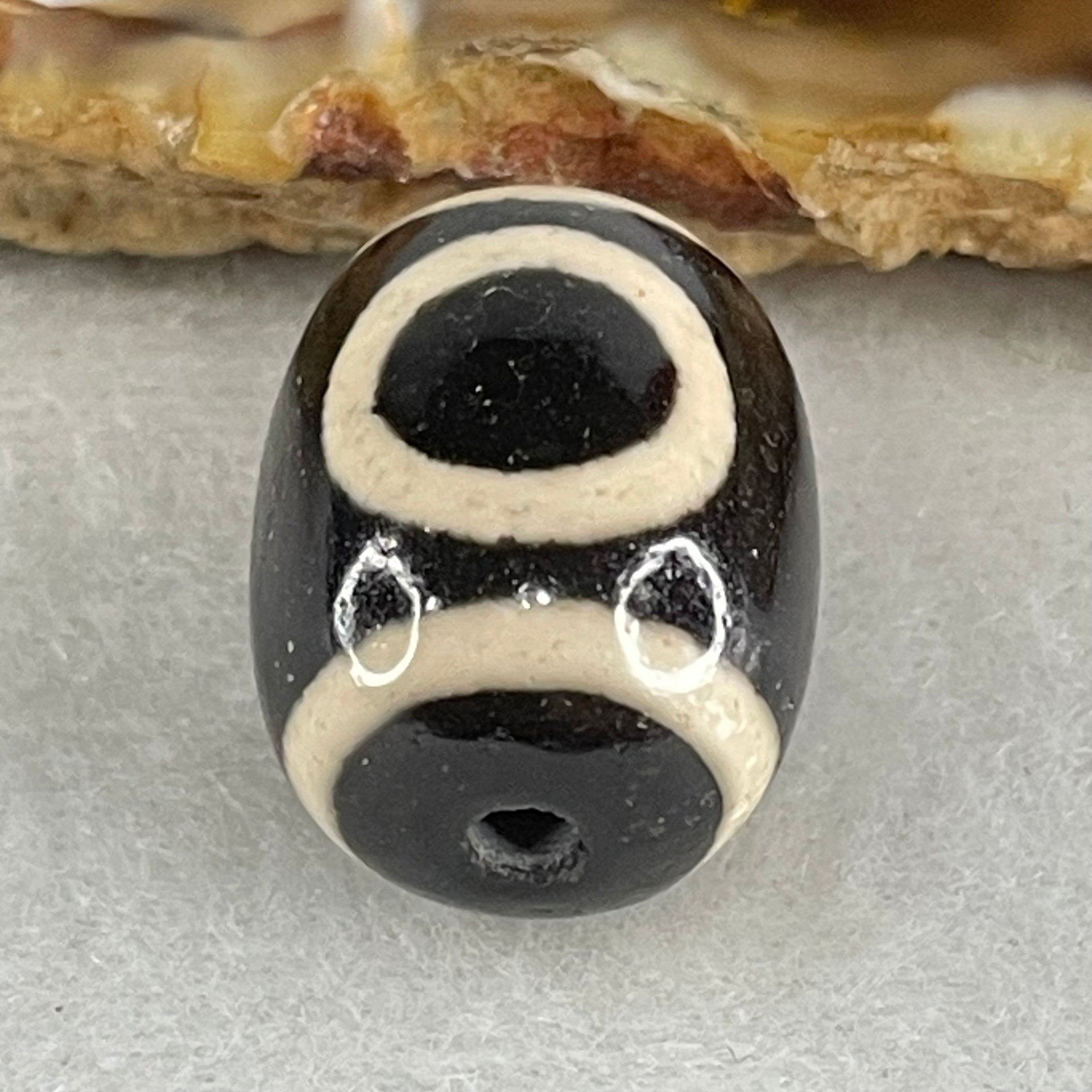 Natural Powerful Tibetan Old Oily Agate 1 Eye With Swastika Dzi Bead (Hotu Dzi) 5.13g 17.8 by 13.5mm - Huangs Jadeite and Jewelry Pte Ltd