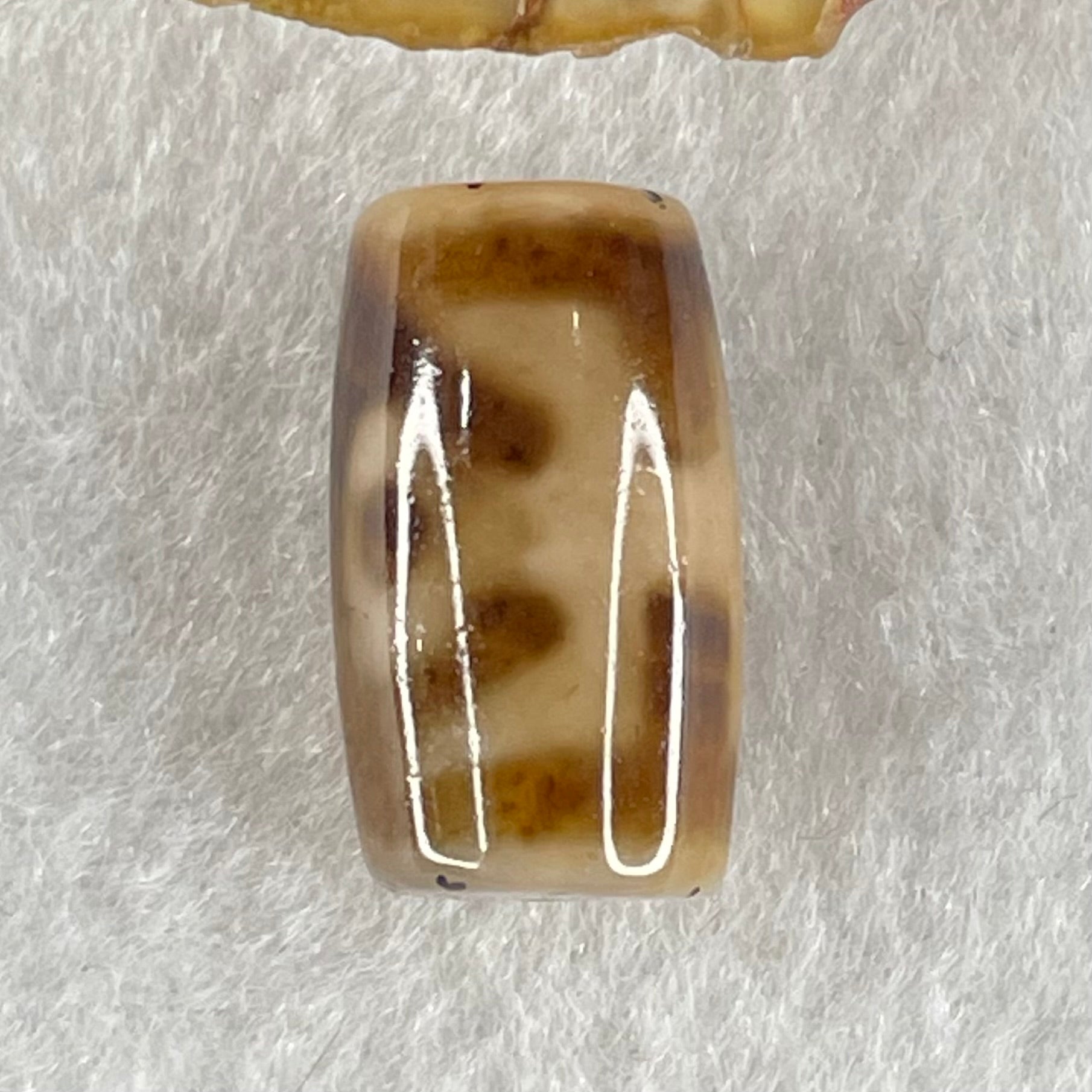 Natural Powerful Tibetan Old Oily Agate Patina Guiren Tairen Human Dzi Bead Totem Amulet Heavenly Master (Tian Zhu) 贵人天诛 4.73g 20.1 by 11.6mm - Huangs Jadeite and Jewelry Pte Ltd