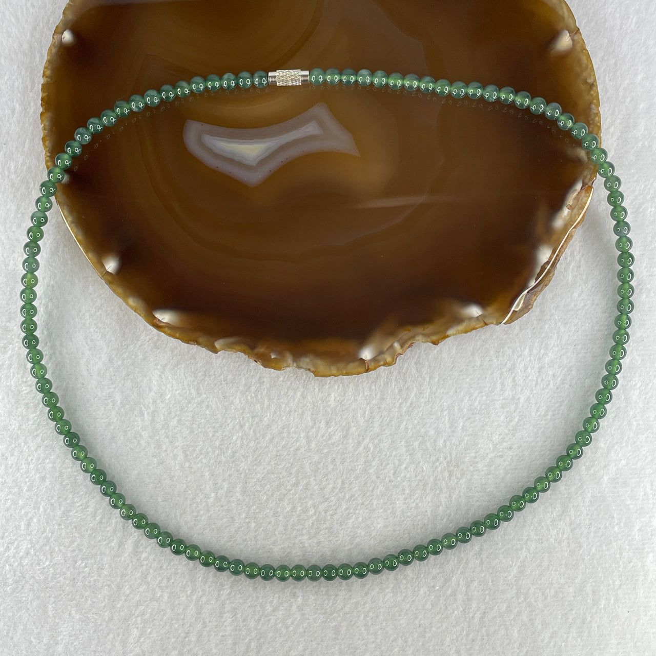 Very Good Grade Natural Type A Icy Intense Blueish Green Jadeite Beads Necklace 20.53g 49cm 4.8mm 112 Beads