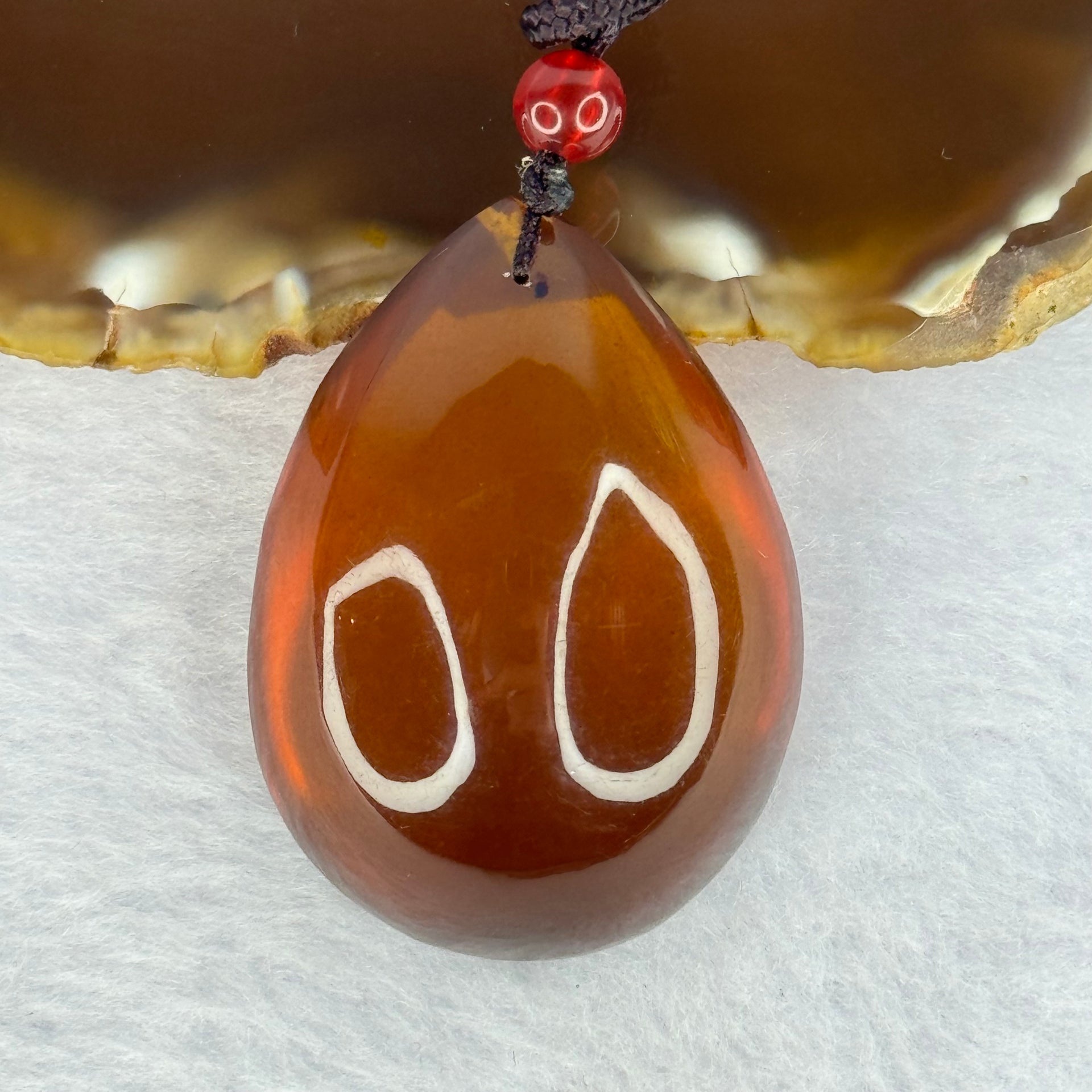 Natural Amber Large Tear Drop Shape Pendent 12.99g 42.5 by 30.8 by 18.0mm - Huangs Jadeite and Jewelry Pte Ltd