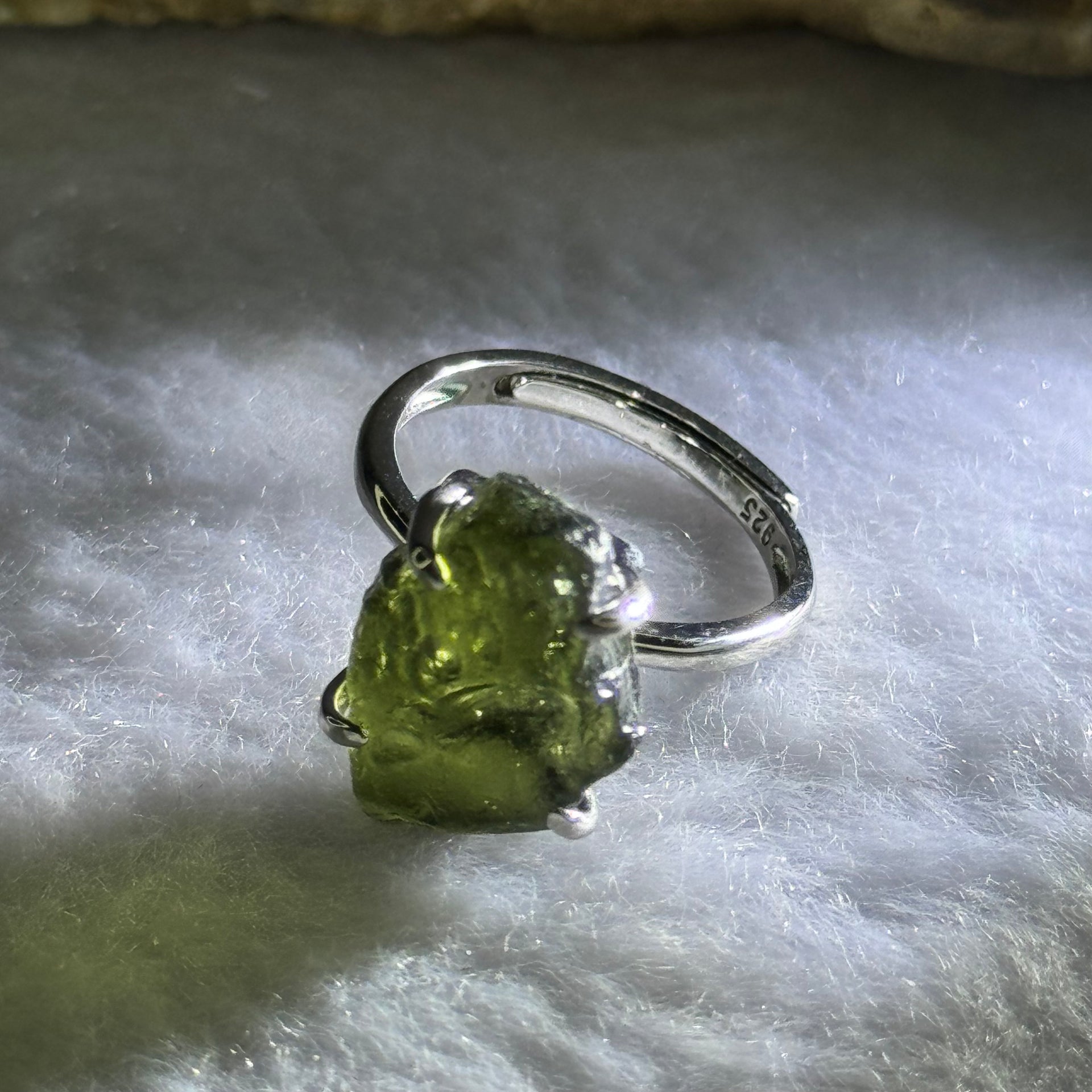 Natural Czech Republic Moldavite Meteorite Crystal in S925 Sliver Ring (Adjustable Size) 天然捷克陨石925银戒指 3.44g 15.9 by 11.4 by 7.8mm - Huangs Jadeite and Jewelry Pte Ltd