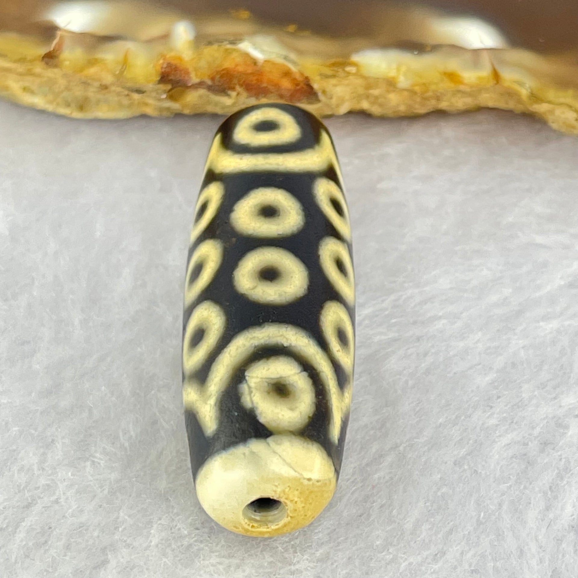 Natural Powerful Tibetan Old Oily Agate 21 Eyes Dzi Bead Heavenly Master (Tian Zhu) 二一眼天诛 10.06g 38.6 by 12.9mm - Huangs Jadeite and Jewelry Pte Ltd