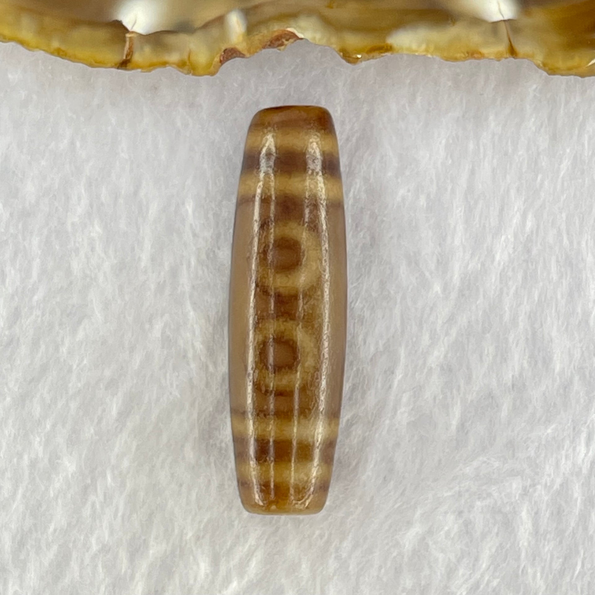 Natural Powerful Tibetan Old Oily Agate 5 Eyes Dzi Bead Heavenly Master (Tian Zhu) 五眼天诛 7.70g 39.2 by 11.6mm - Huangs Jadeite and Jewelry Pte Ltd