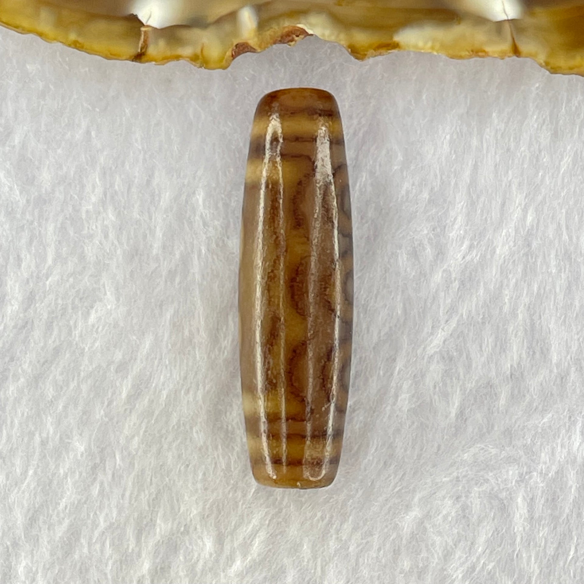 Natural Powerful Tibetan Old Oily Agate 5 Eyes Dzi Bead Heavenly Master (Tian Zhu) 五眼天诛 7.70g 39.2 by 11.6mm - Huangs Jadeite and Jewelry Pte Ltd