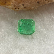 Natural Colombia Vivid Green Emerald (Beryl) Cut-Cornered Square Step cut 0.43ct 4.7 by 4.7  by 2.8mm - Huangs Jadeite and Jewelry Pte Ltd