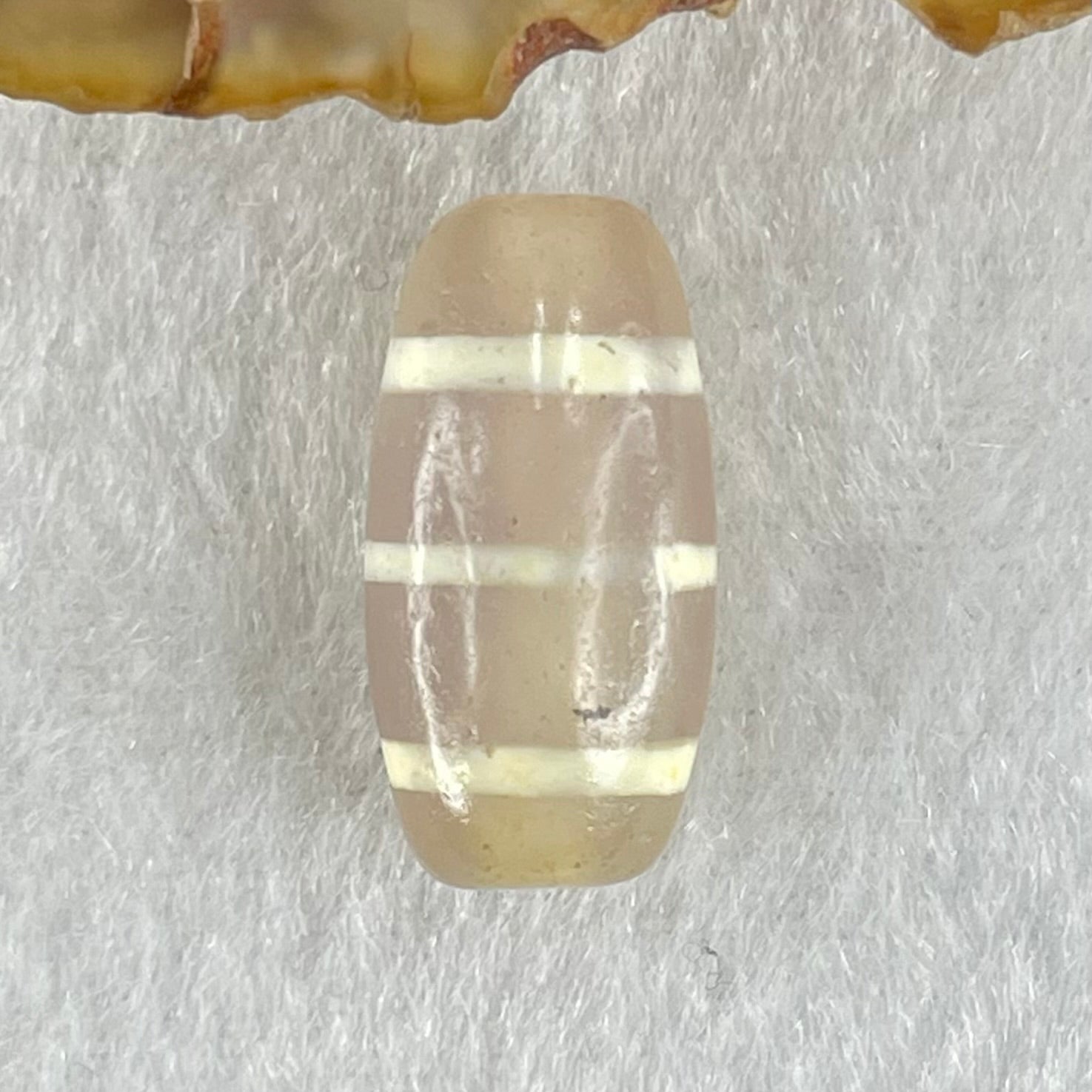 Natural Powerful Tibetan Old Oily Agate 3-Lines Dzi Bead Heavenly Master (Tian Zhu) 三行天诛 2.89g 19.6 by 10.0mm - Huangs Jadeite and Jewelry Pte Ltd