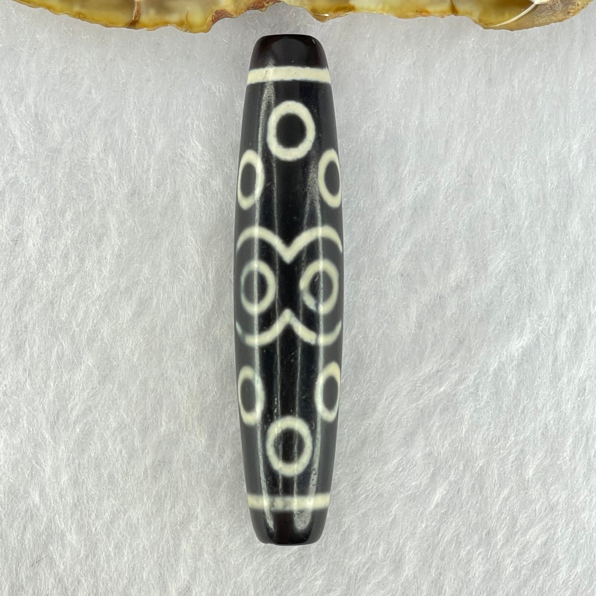 Natural Powerful Tibetan Old Oily Agate 13 Eyes Dzi Bead Heavenly Master (Tian Zhu) 十三眼天诛 14.03g 58.2 by 12.5mm - Huangs Jadeite and Jewelry Pte Ltd