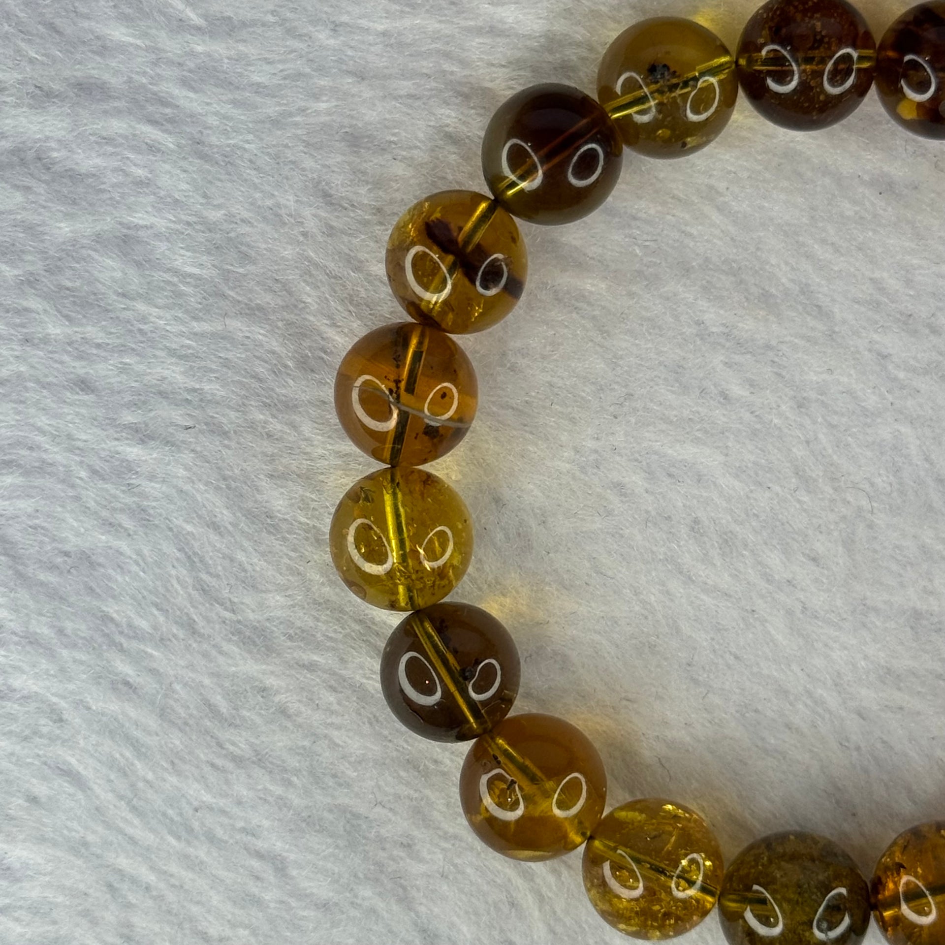 Natural Amber Bracelet 天然琥珀手链 9.75g 15.5cm 10.5mm 19 Beads - Huangs Jadeite and Jewelry Pte Ltd