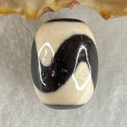 Natural Powerful Tibetan Old Oily Agate Tiger Tooth Daluo Dzi Bead Heavenly Master (Tian Zhu) 虎呀天诛 4.54g 17.7 by 12.9mm - Huangs Jadeite and Jewelry Pte Ltd