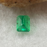 Natural Colombia Vivid Green Emerald (Beryl) Cut-Cornered Rectangular Step cut 0.47ct 4.8 by 3.9 by 3.2mm - Huangs Jadeite and Jewelry Pte Ltd