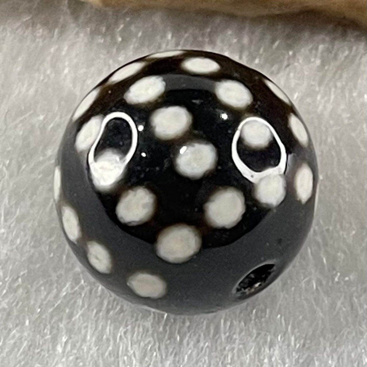 Natural Powerful Tibetan Old Oily Agate 50 Eyes Dzi Bead Heavenly Master (Tian Zhu) 五十眼天诛 1.47g 10.2 by 10.4mm - Huangs Jadeite and Jewelry Pte Ltd