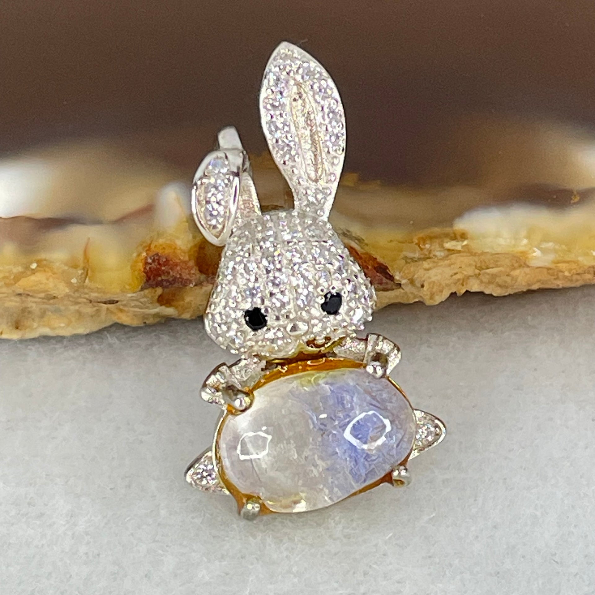Rare Natural Blue Dumortierite Rutilated Quartz in S925 Sliver Rabbit Pendant 2.32g 9.8 by 6.5 by 4.0mm - Huangs Jadeite and Jewelry Pte Ltd