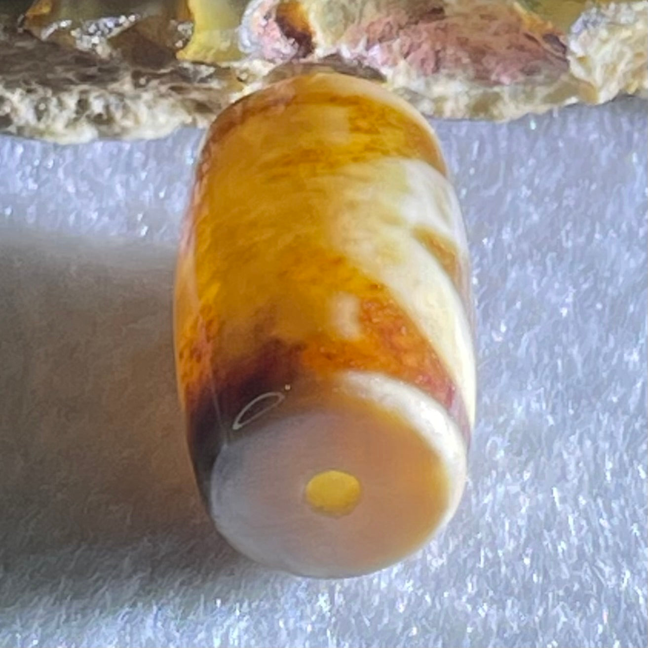 Natural Powerful Tibetan Old Oily Agate Patina Guiren Tairen Human Dzi Bead Totem Amulet Heavenly Master (Tian Zhu) 贵人天诛 4.68g 19.9 by 11.6mm - Huangs Jadeite and Jewelry Pte Ltd