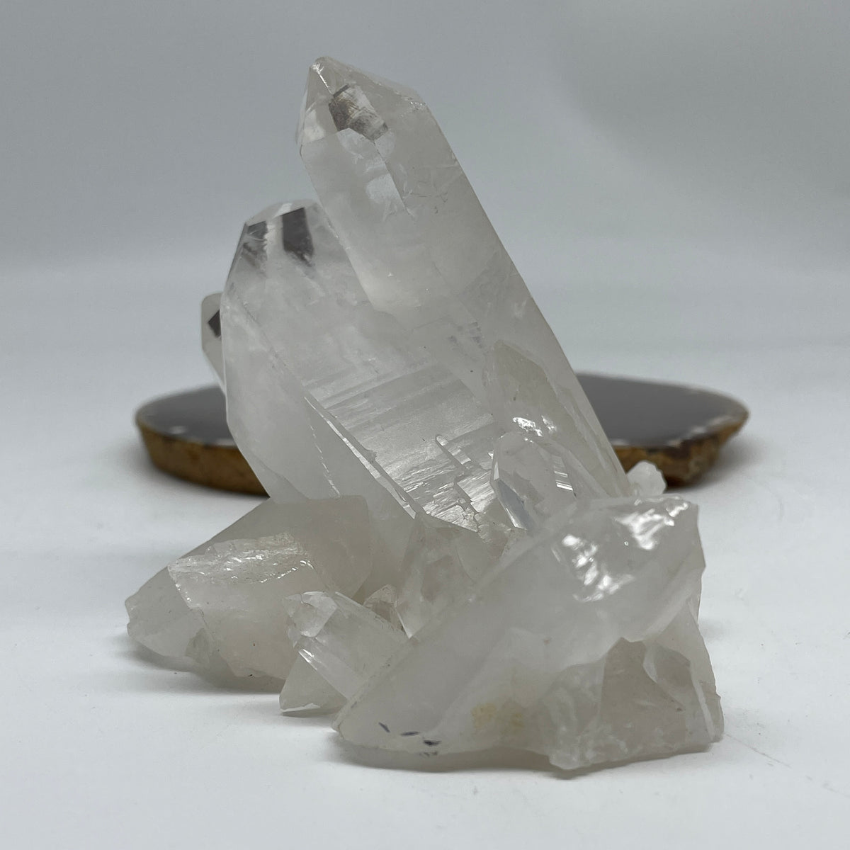 Natural Clear Quartz Crystal Cluster Display | (471.73g | 130.2 x 86.6 x 87.2mm | Crown Chakra Master Purifier & Energy Amplifier, "King of Crystals" Feng Shui Space Cleanser, Self-Charging Crystal Bed Anchor)