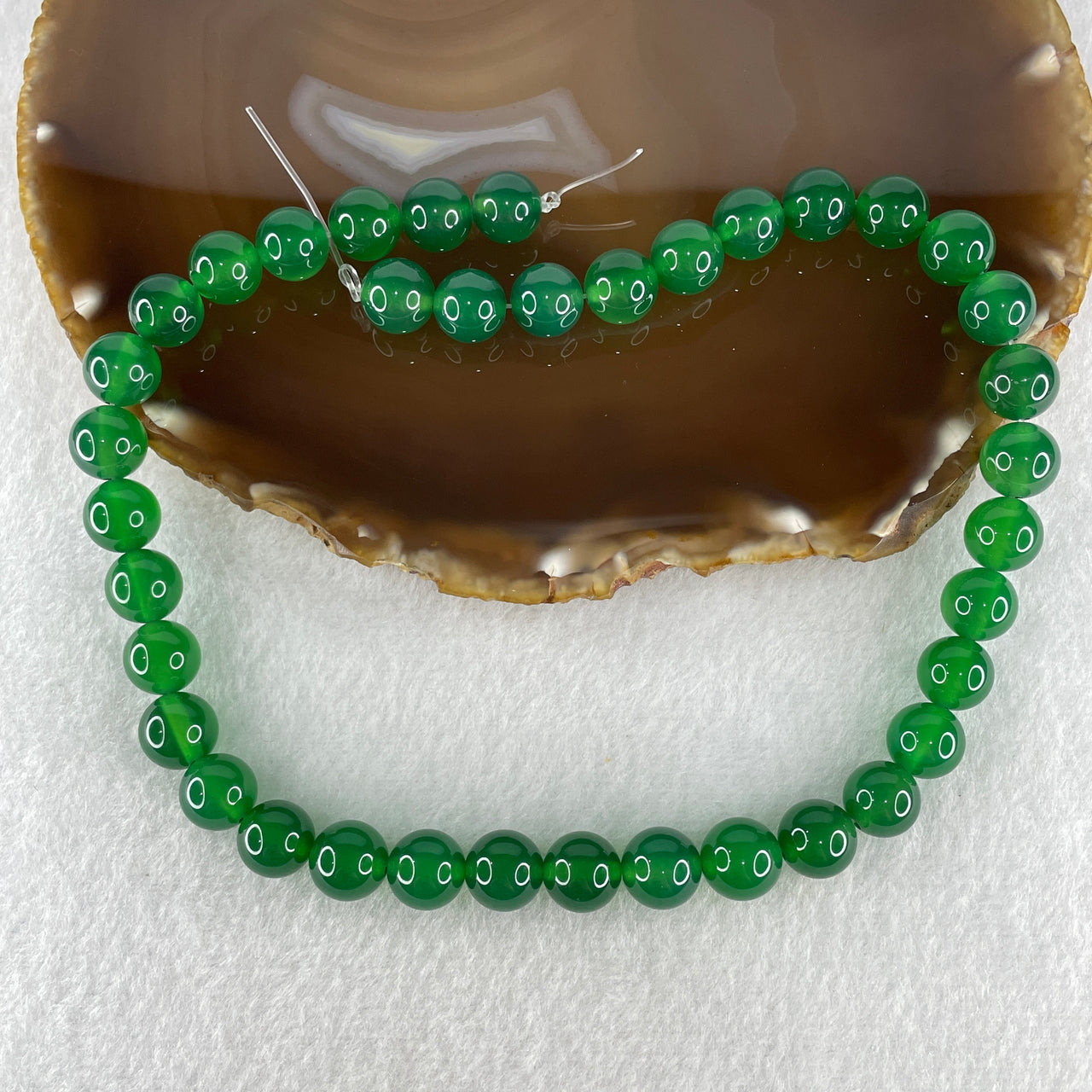 Certified Natural Green Agate Chalcedony Beads Loose Beads for Bracelet 53.54g 38cm 10.6mm 38 Beads