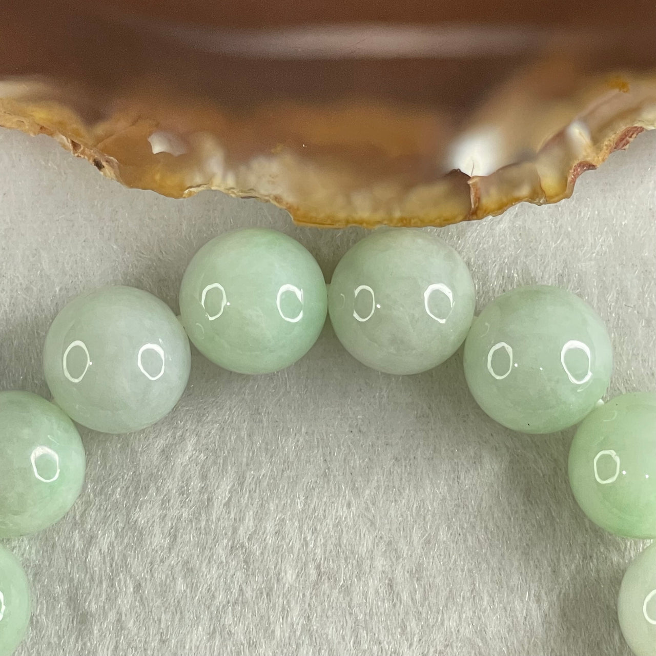 Type A Light Green Jadeite Beads Bracelet 55.52g 16cm 12.7mm 16 Beads - Huangs Jadeite and Jewelry Pte Ltd