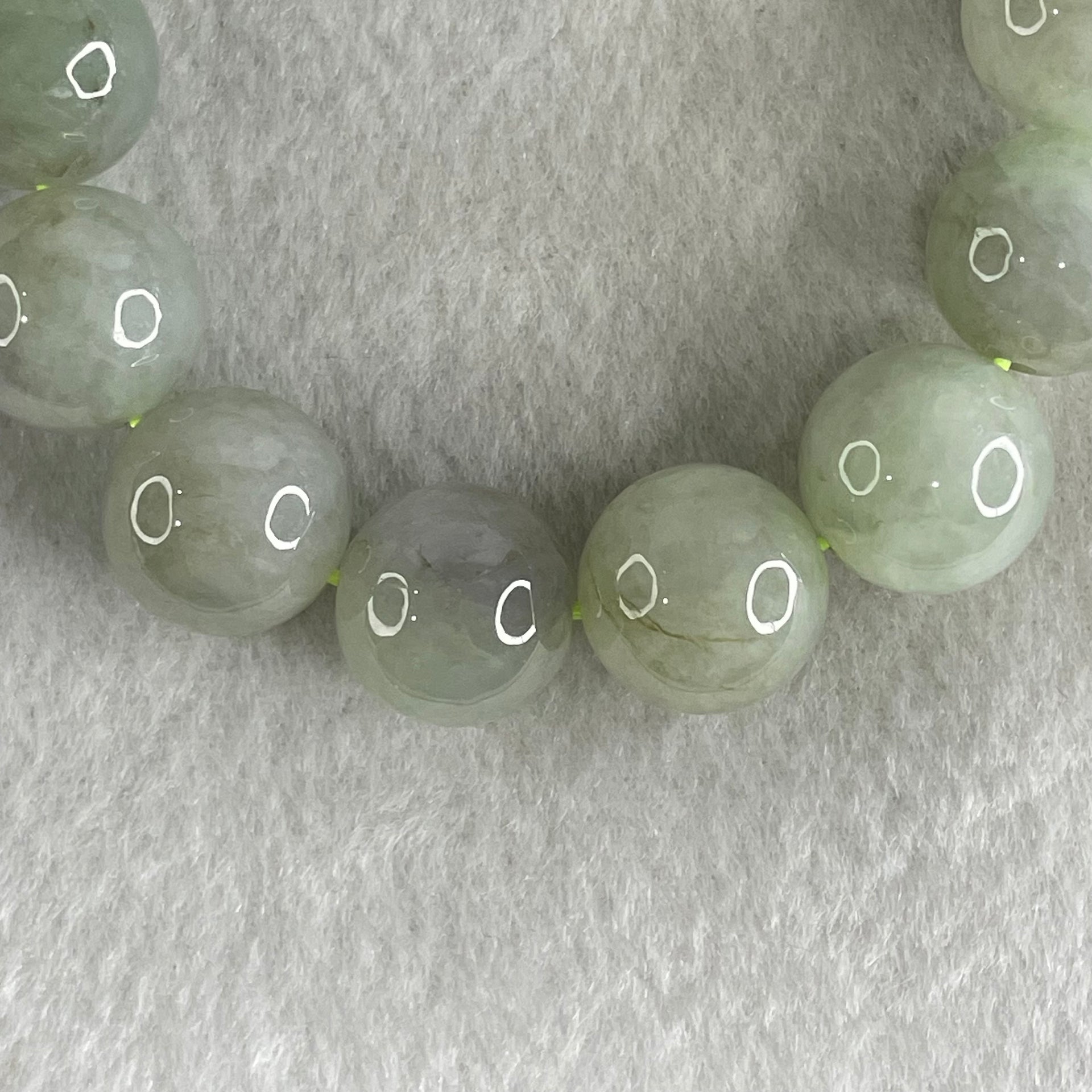 Type A Light Green Light Lavender Jadeite Beads Bracelet 81.20g 17cm 14.9mm 15 Beads (Slight Internal Lines) - Huangs Jadeite and Jewelry Pte Ltd