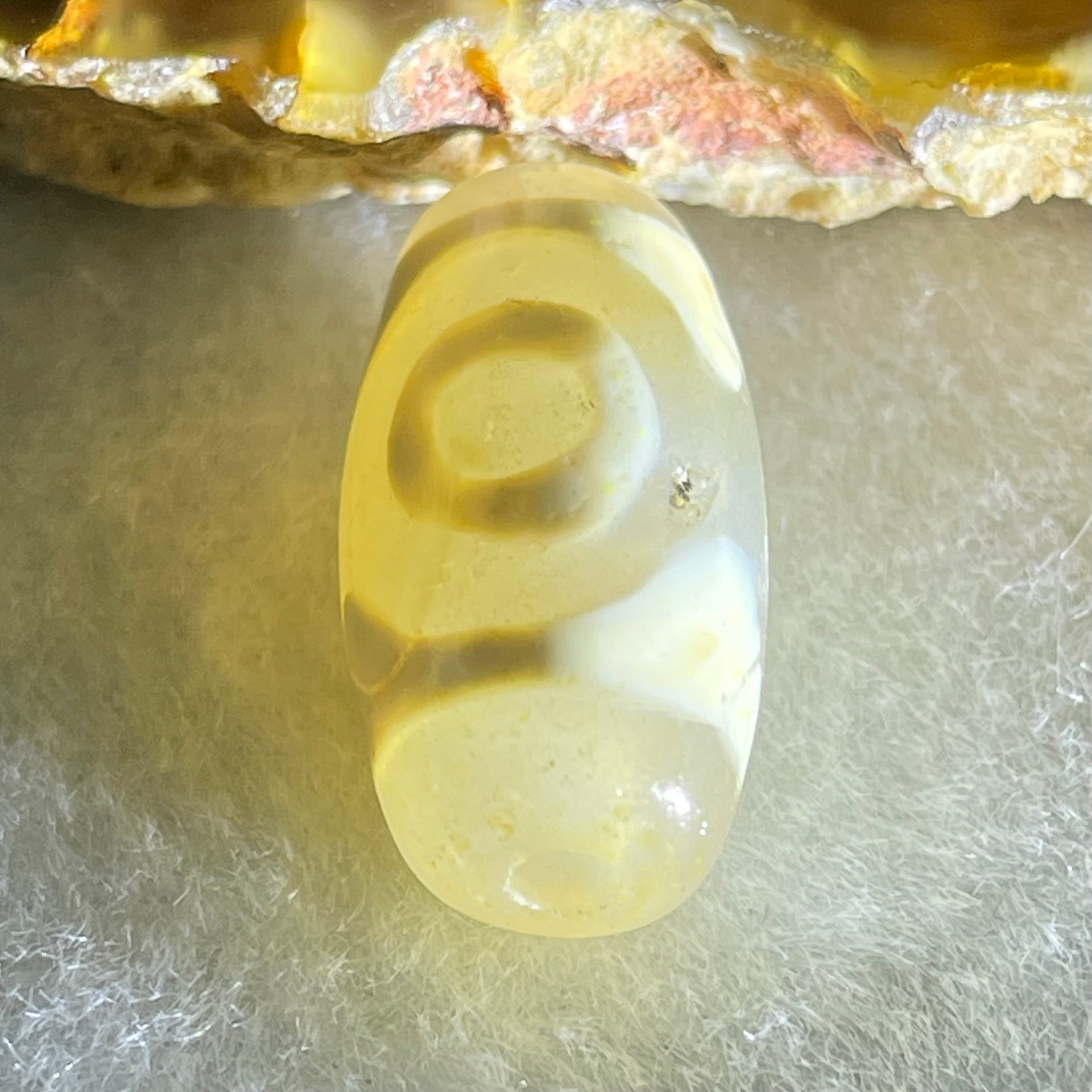 Natural Powerful Tibetan Old Oily Agate 3 Eyes Dzi Bead Heavenly Master (Tian Zhu) 三眼天诛 3.10g 20.0 by 10.5mm - Huangs Jadeite and Jewelry Pte Ltd