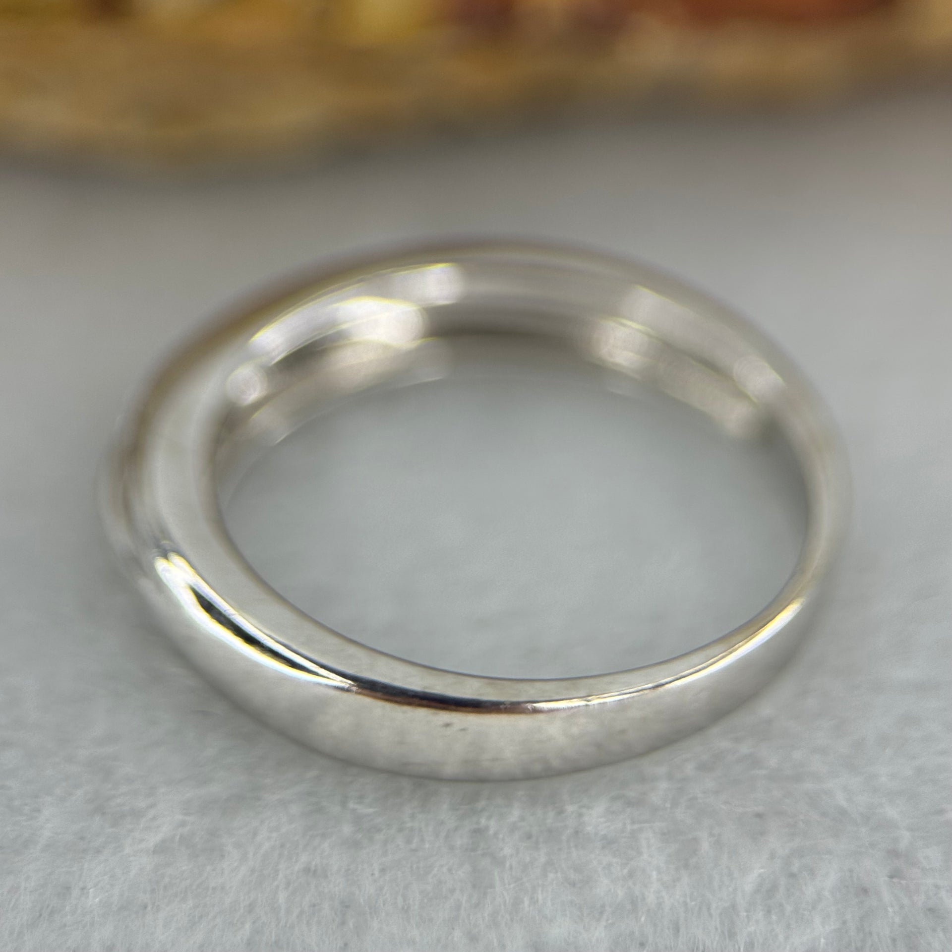 (Pre-Love) 18K 750 White Gold Natural Diamond Ring Approximately 0.02ct Inner Diameter 15.3mm US4.5 HK9.5 2.43g - Huangs Jadeite and Jewelry Pte Ltd