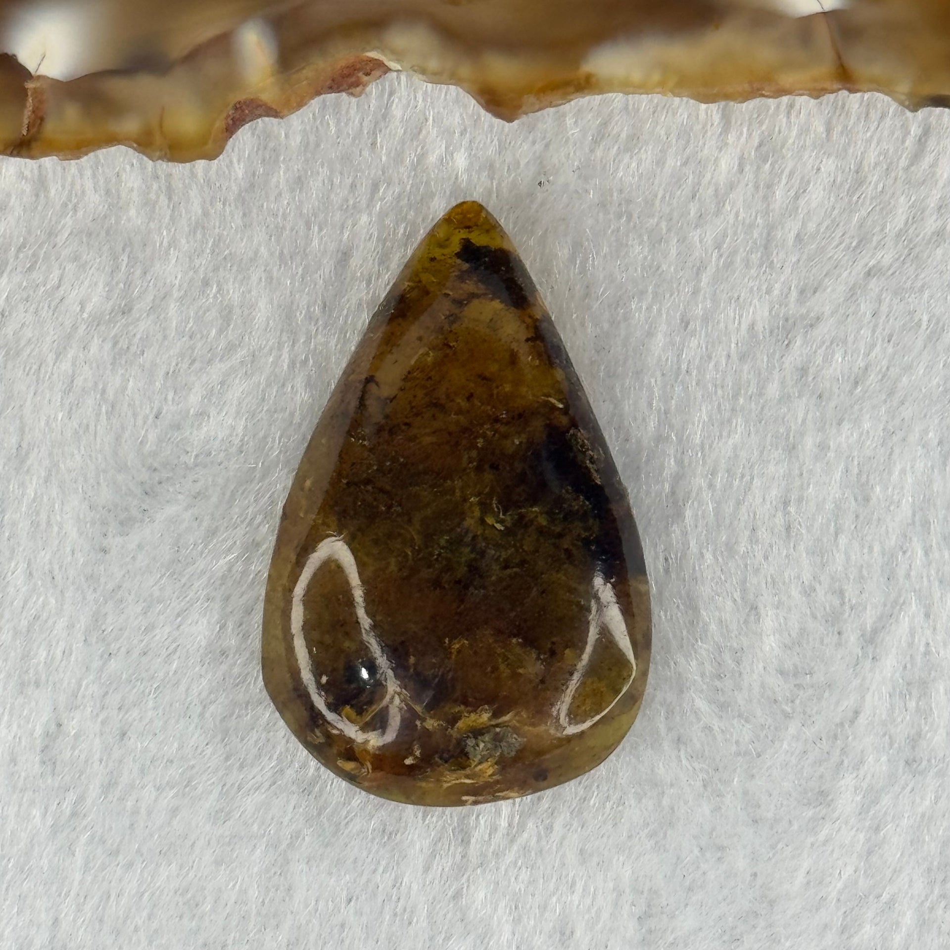 Natural Amber for Setting 1.48g 27.7 by 17.6 by 5.6mm - Huangs Jadeite and Jewelry Pte Ltd