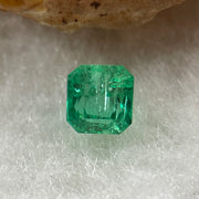 Natural Colombia Vivid Green Emerald (Beryl) Cut-Cornered Square Step cut 0.47ct 4.4 by 4.2 by 3.5mm - Huangs Jadeite and Jewelry Pte Ltd