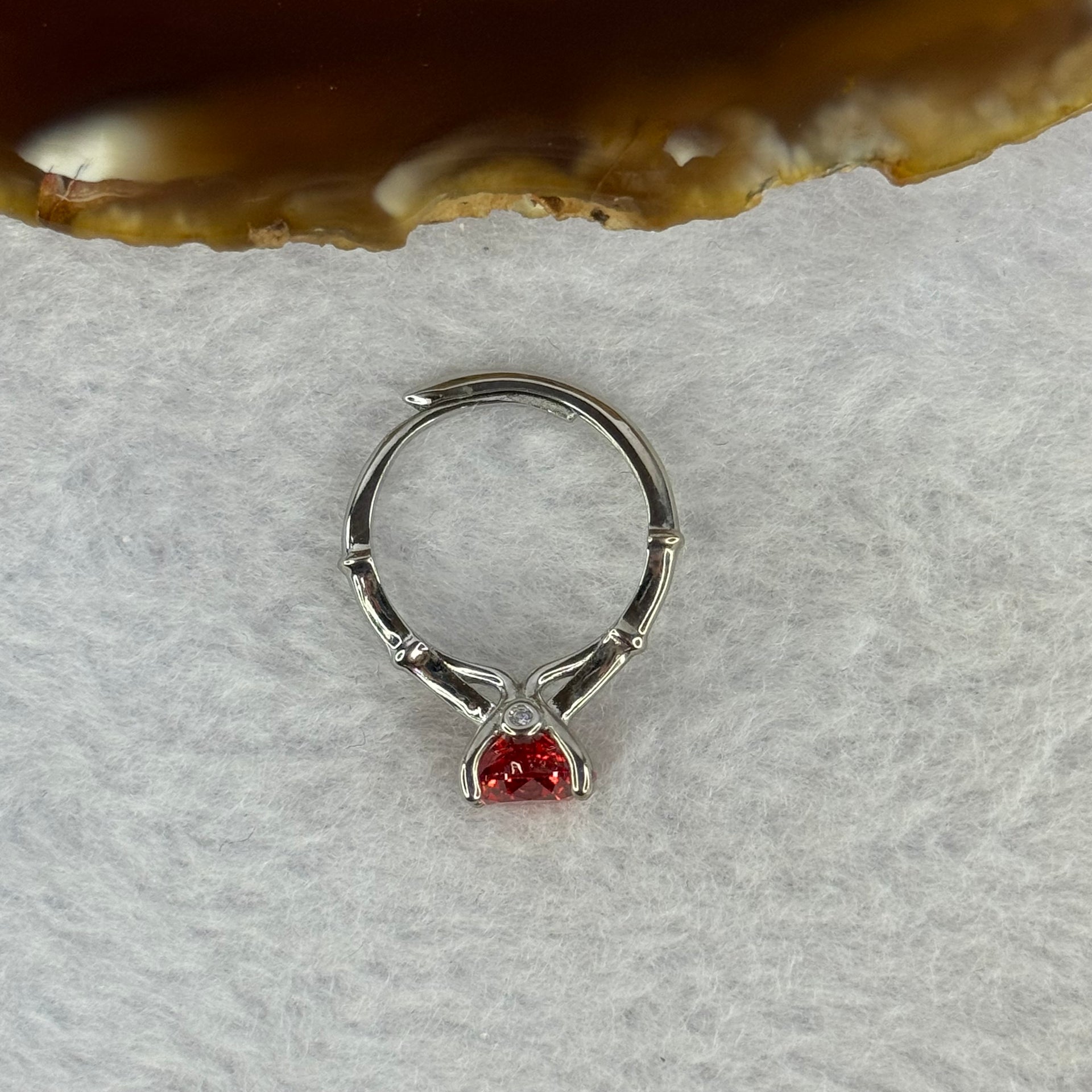 Red Moissanite in 925 Sliver Bamboo Shape Ring (Adjustable Size) S925银红莫桑石戒指 2.5mm 7.5 by 5.0mm - Huangs Jadeite and Jewelry Pte Ltd