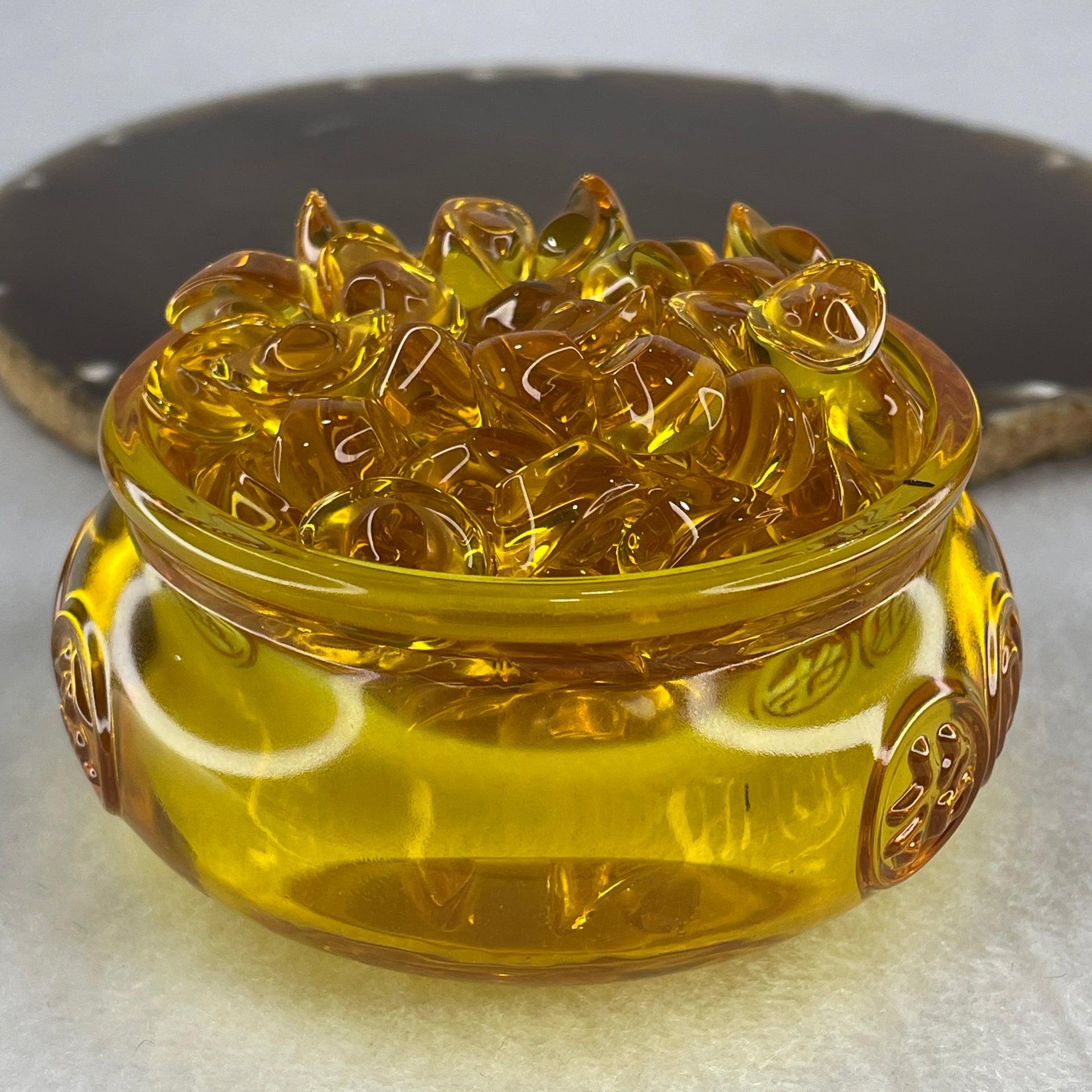 Yellow Liuli Wealth Pot with Ingot Yuan Bao Display Total Weight 330.00g 80.4 by 51.5mm - Huangs Jadeite and Jewelry Pte Ltd