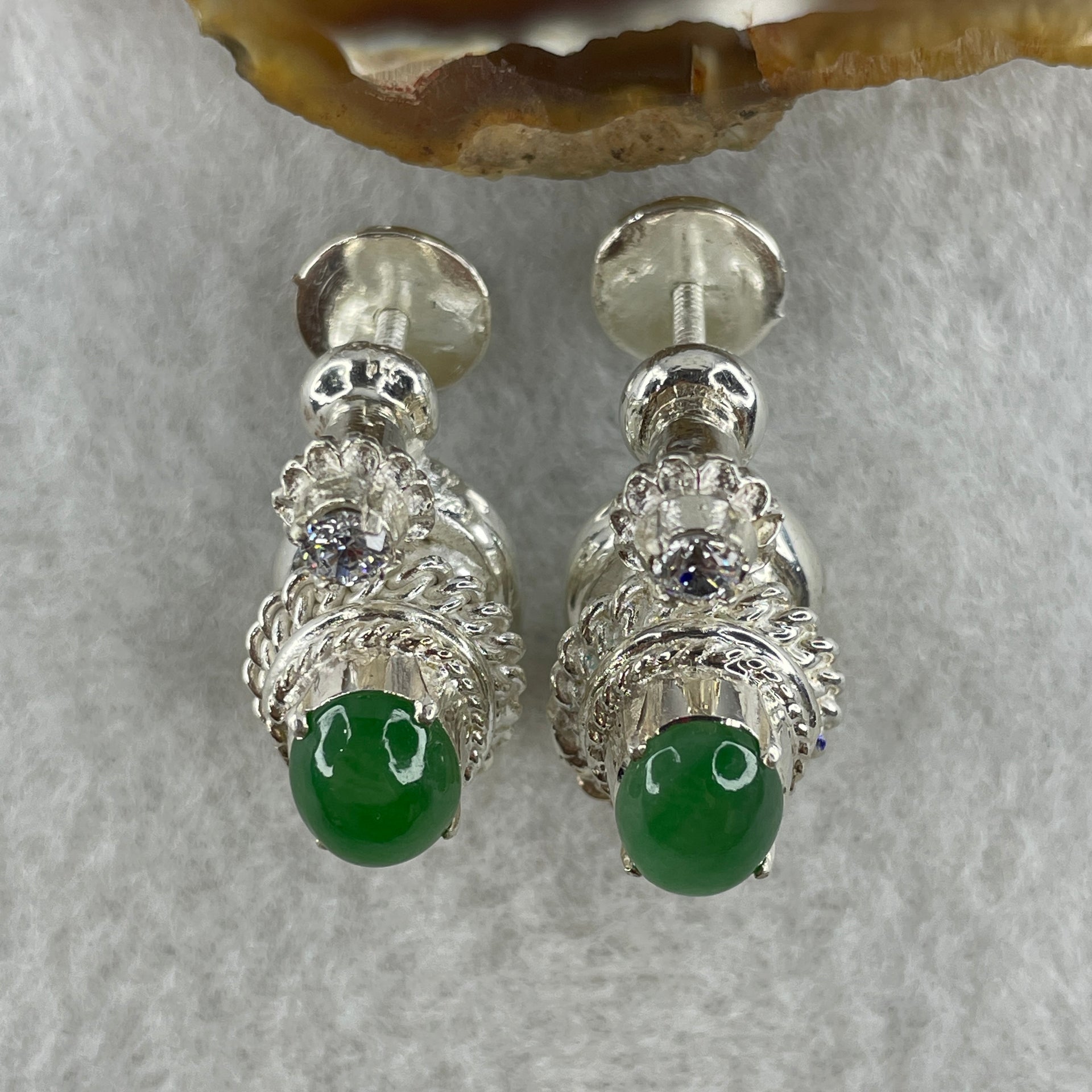 Type A Natural Full Old Mine Spicy Green Jadeite Cabochon 8.8 by 6.7 by 4.0mm Stone for Setting 20.97g (On Silver Earrings Mold) - Huangs Jadeite and Jewelry Pte Ltd