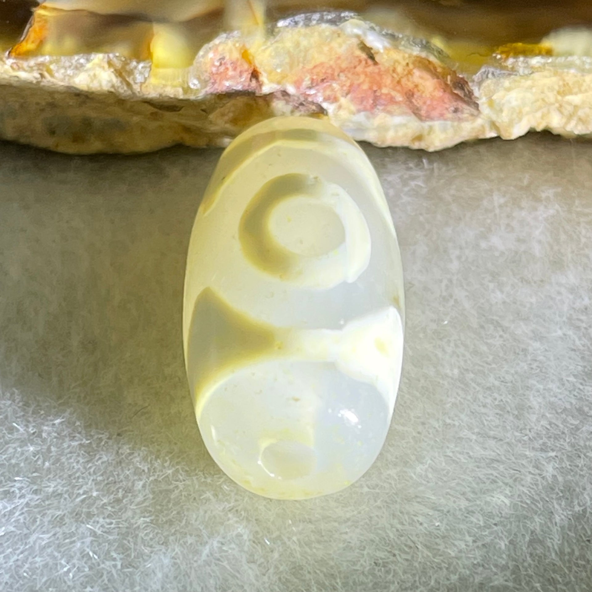 Natural Powerful Tibetan Old Oily Agate 3 Eyes Dzi Bead Heavenly Master (Tian Zhu) 三眼天诛 2.95g 19.2 by 10.2mm - Huangs Jadeite and Jewelry Pte Ltd