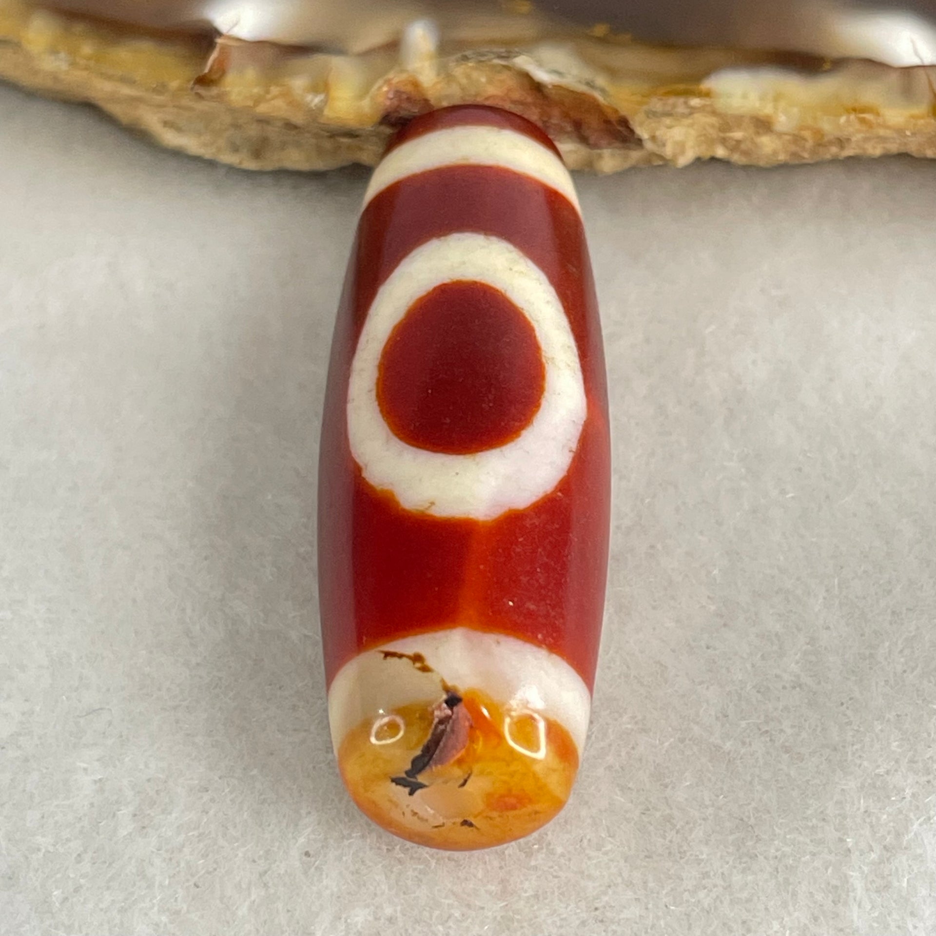 Natural Powerful Tibetan Old Oily Red White Agate One Eye Wood Element Dzi Bead Heavenly Master (Tian Zhu) 一眼木元素天珠 10.52g 38.1 by 13.3mm - Huangs Jadeite and Jewelry Pte Ltd