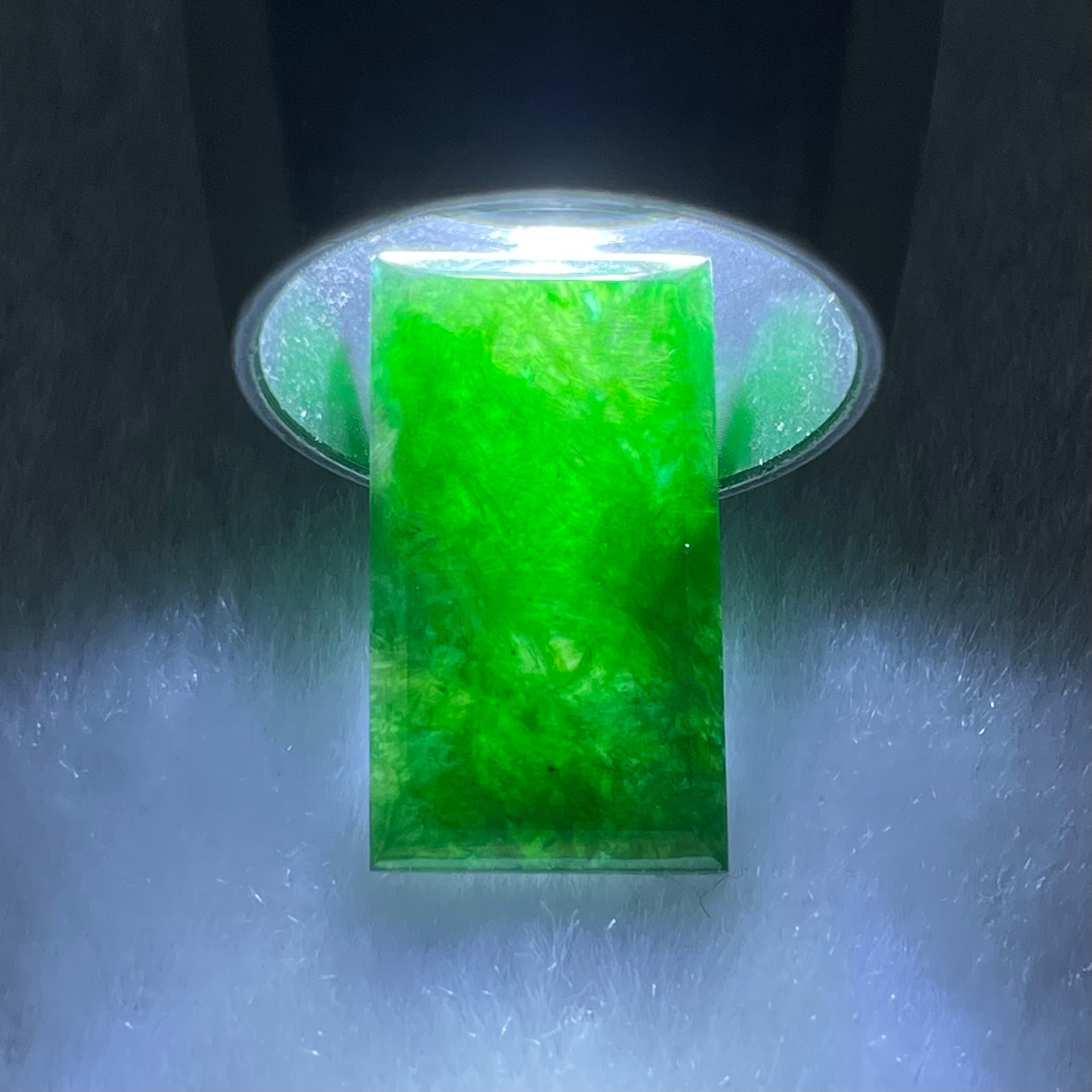 Rare Good Grade Type A Old Mine Spicy Green Jadeite Rectangle Wu Shi Pai Stone Setting 1.44g 20.1 by 11.2 by 2.2mm - Huangs Jadeite and Jewelry Pte Ltd