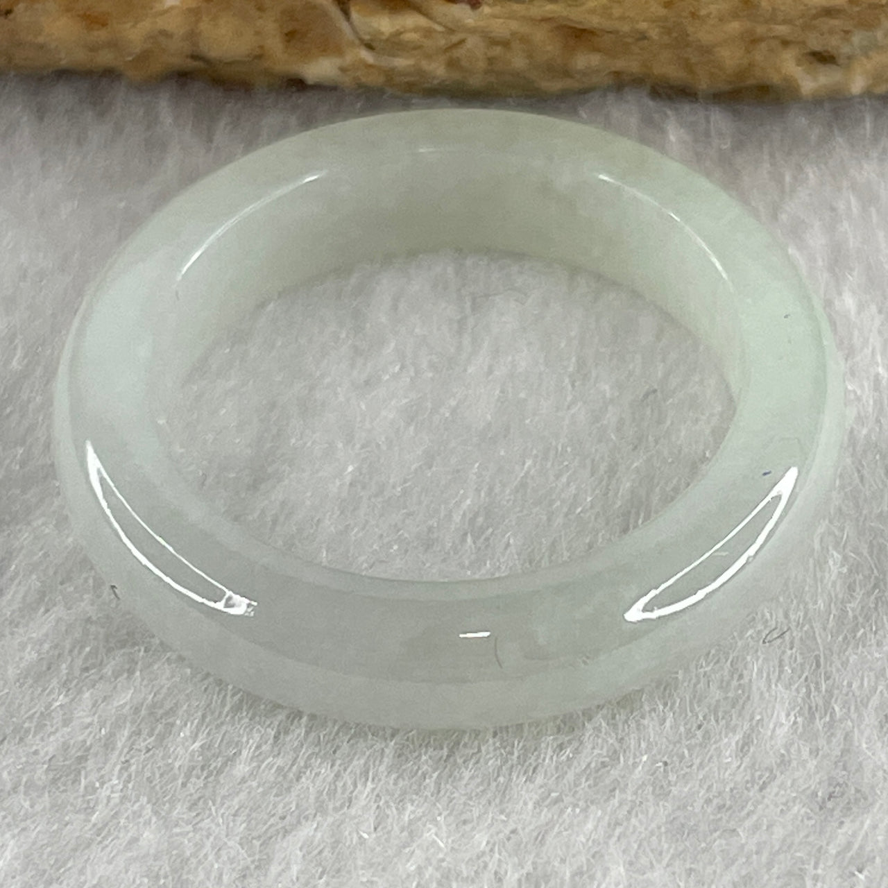 Type A Semi Icy Faint Green to White Jadeite Ring 2.51g 4.5 by 3.4mm US 6.8 HK 15 (Close to Perfect )