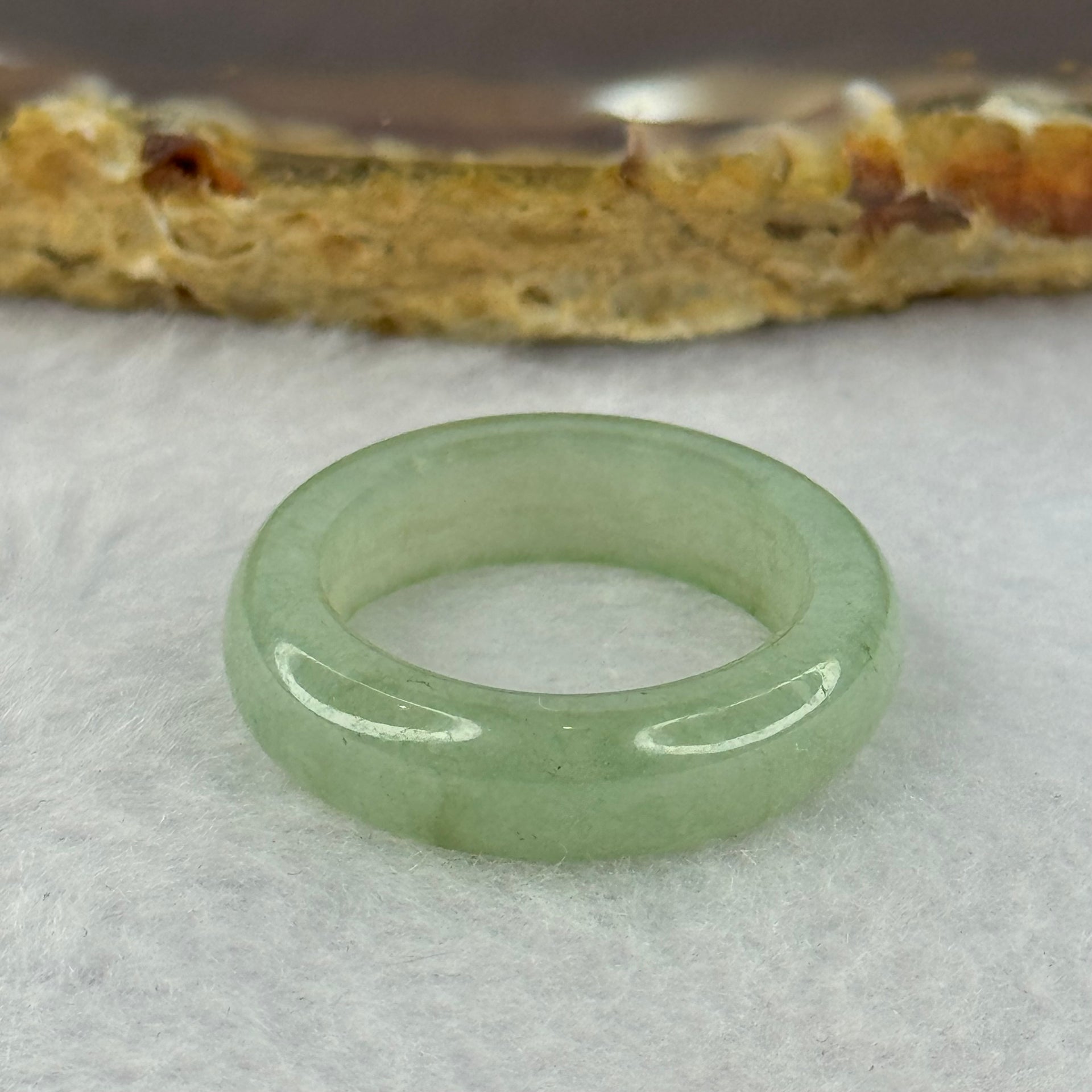 Type A Green Jadeite Ring 4.12g 6.0 by 3.7mm US7.25 HK16 - Huangs Jadeite and Jewelry Pte Ltd