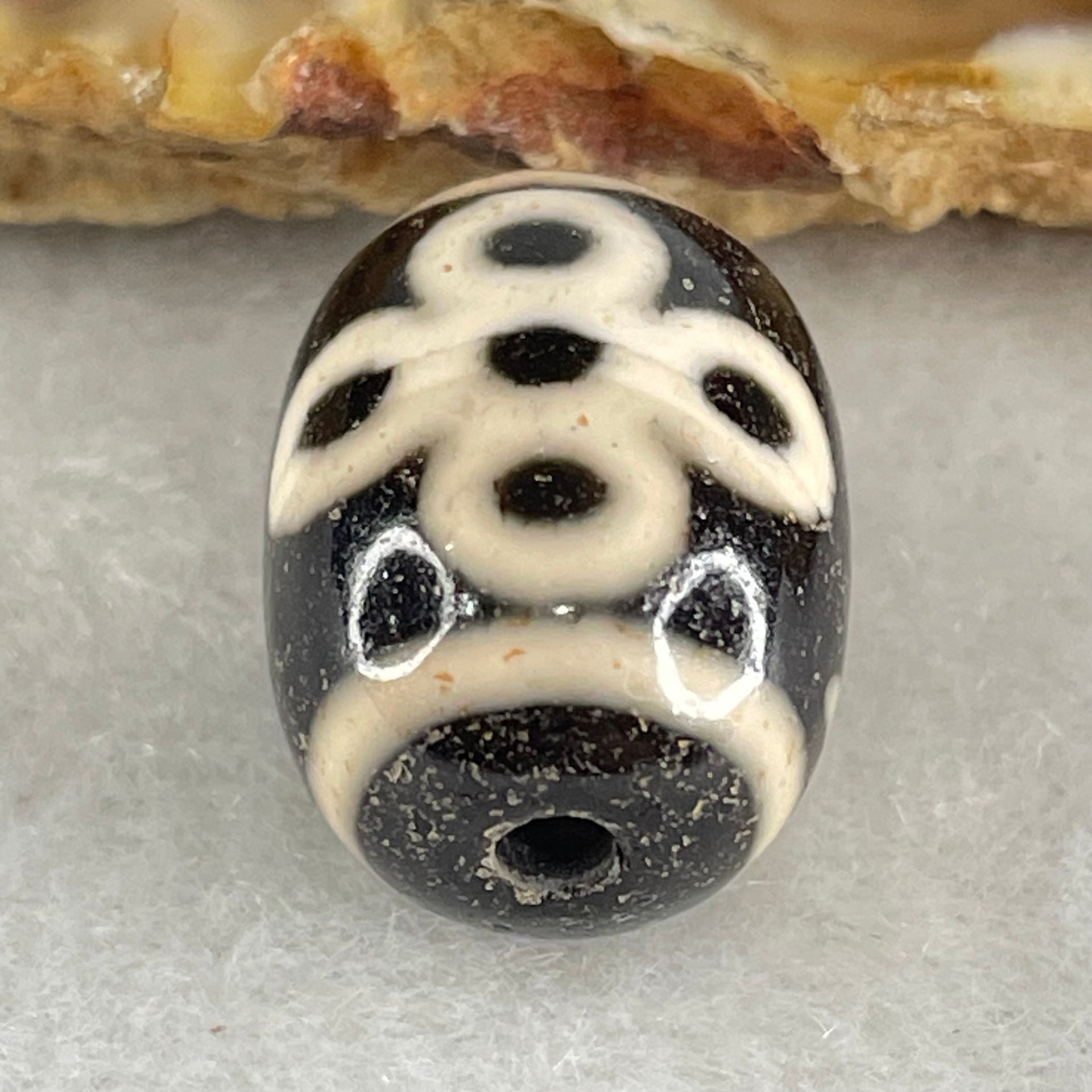 Natural Powerful Tibetan Old Oily Agate 5 Eyes Lightning Dzi Bead Heavenly Master (Tian Zhu) 五眼闪电天珠 4.50g 17.4 by 13.1mm - Huangs Jadeite and Jewelry Pte Ltd