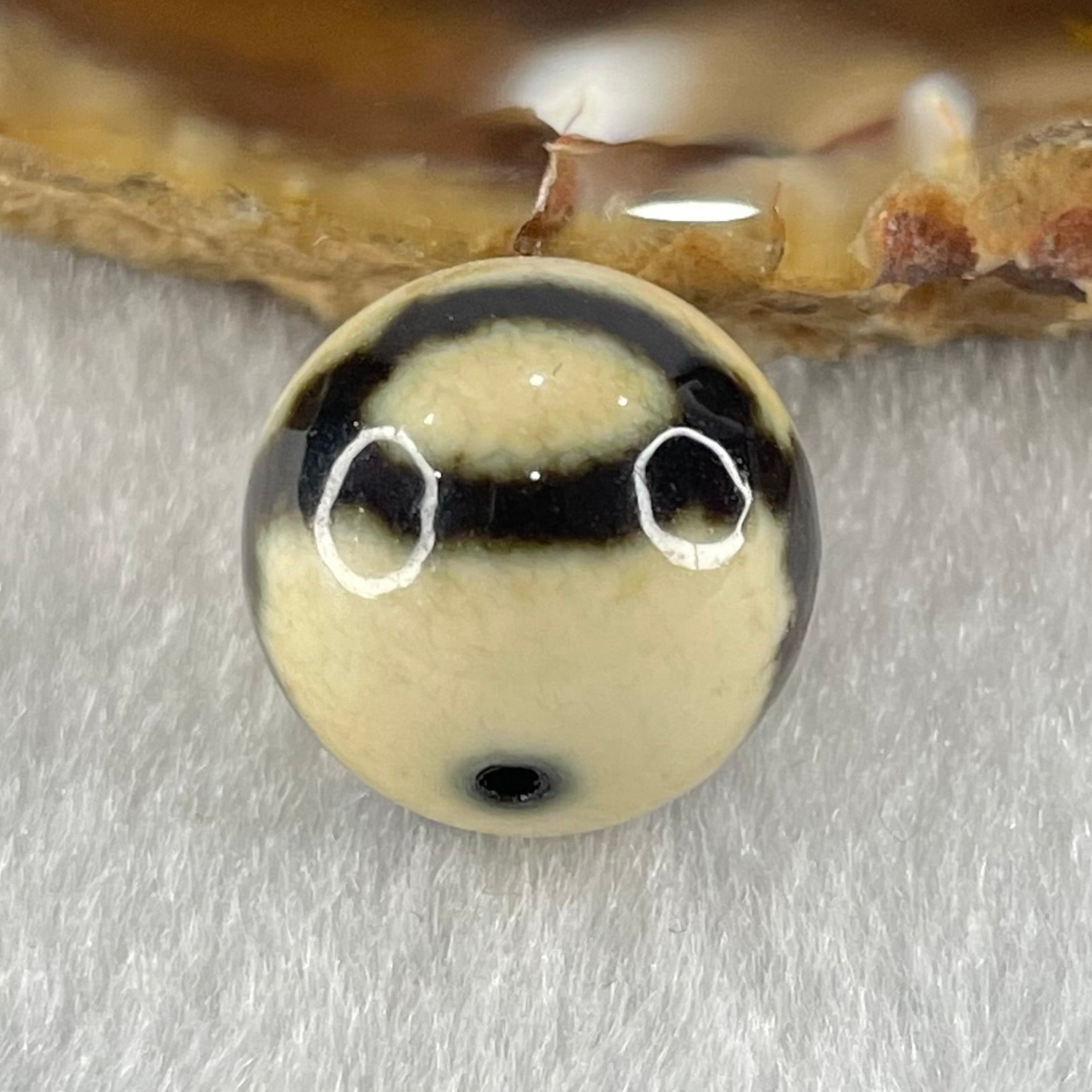 Natural Powerful Tibetan Old Oily Yellowish White with Black Agate 3 Eyes Dzi Bead Heavenly Master (Tian Zhu) 三眼天诛 4.04g 14.5mm - Huangs Jadeite and Jewelry Pte Ltd