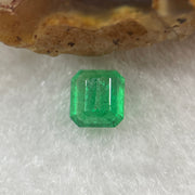 Natural Colombia Green Emerald (Beryl) Cut-Cornered Rectangular step cut 0.60ct 5.5 by 5.0 by 2.9mm - Huangs Jadeite and Jewelry Pte Ltd