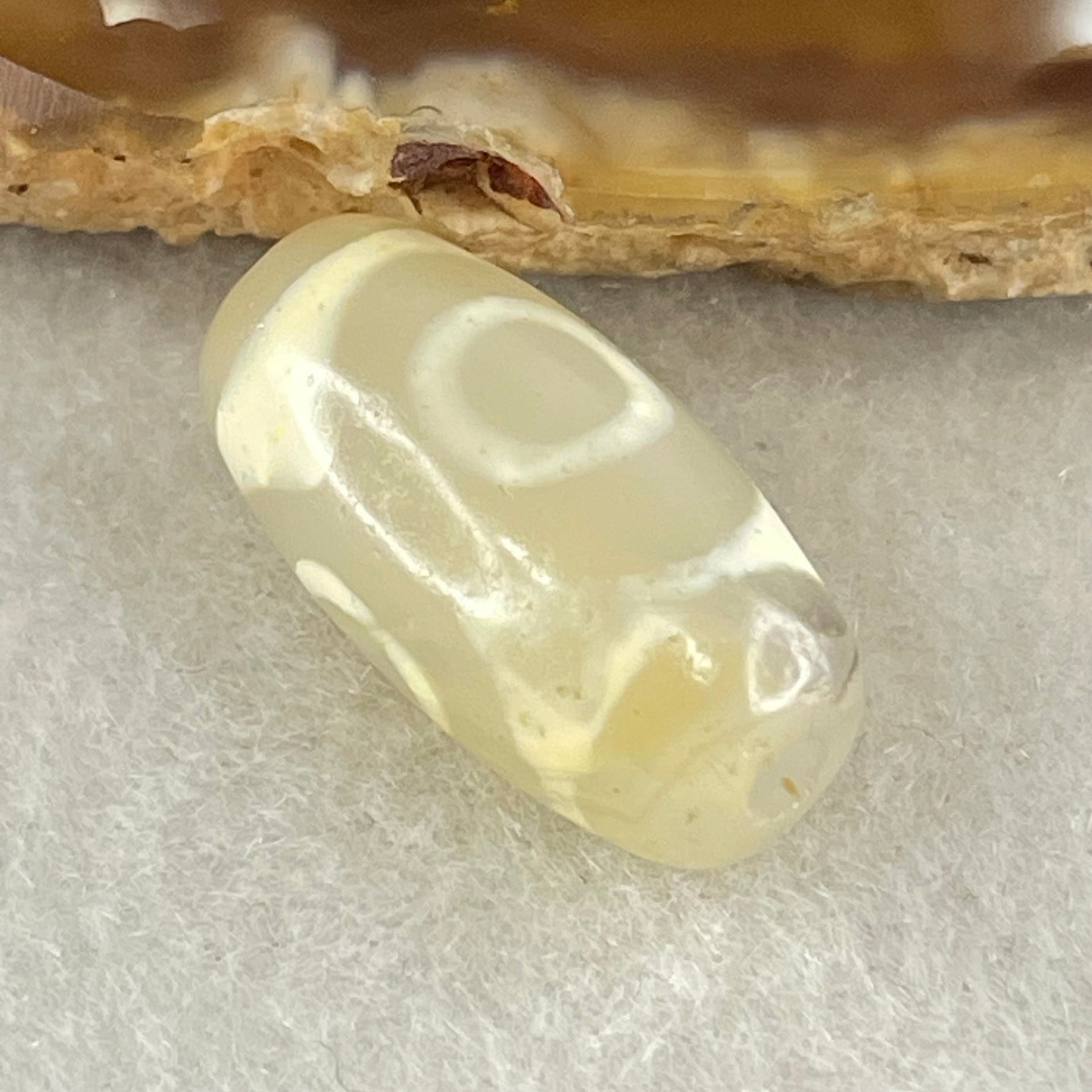 Natural Powerful Tibetan Old Oily Agate 3 Eyes Dzi Bead Heavenly Master (Tian Zhu) 三眼天诛 3.08g 20.2 by 10.2mm - Huangs Jadeite and Jewelry Pte Ltd