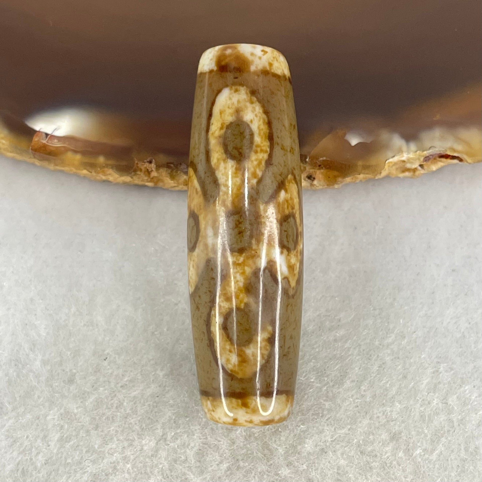 Natural Powerful Tibetan Old Oily Agate 5 Eyes Lightning Dzi Bead Heavenly Master (Tian Zhu) 五眼闪电天珠 9.26g 39.2 by 12.2mm - Huangs Jadeite and Jewelry Pte Ltd