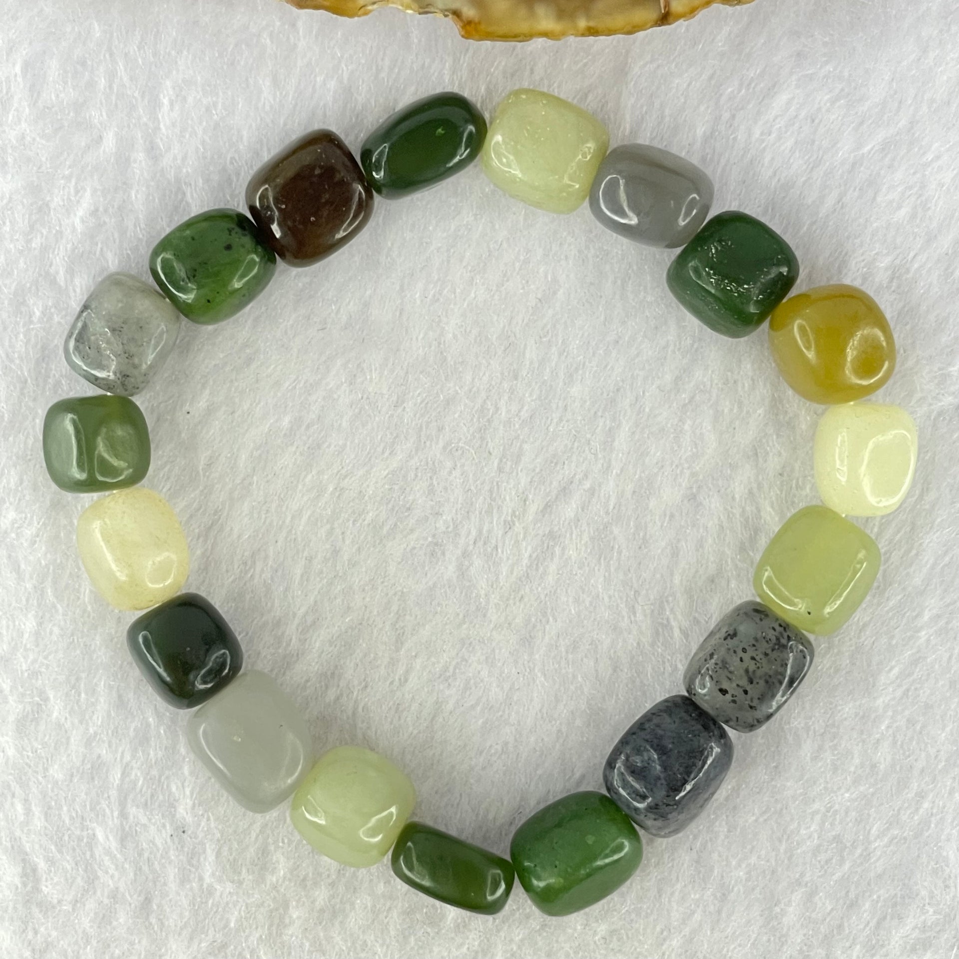Natural Muti Color Serpentine Beads Bracelet 25.73g 15.5cm 8.5mm 19 Beads - Huangs Jadeite and Jewelry Pte Ltd