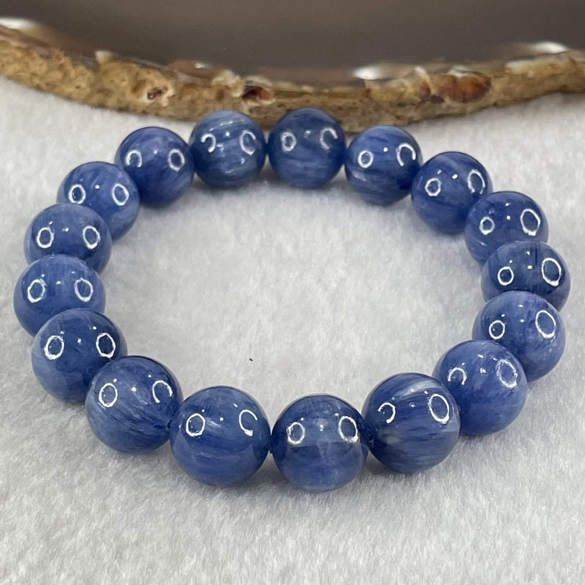 Natural Blue Kyanite Beads Bracelet 55.73g 17cm 12.4mm 17 Beads - Huangs Jadeite and Jewelry Pte Ltd