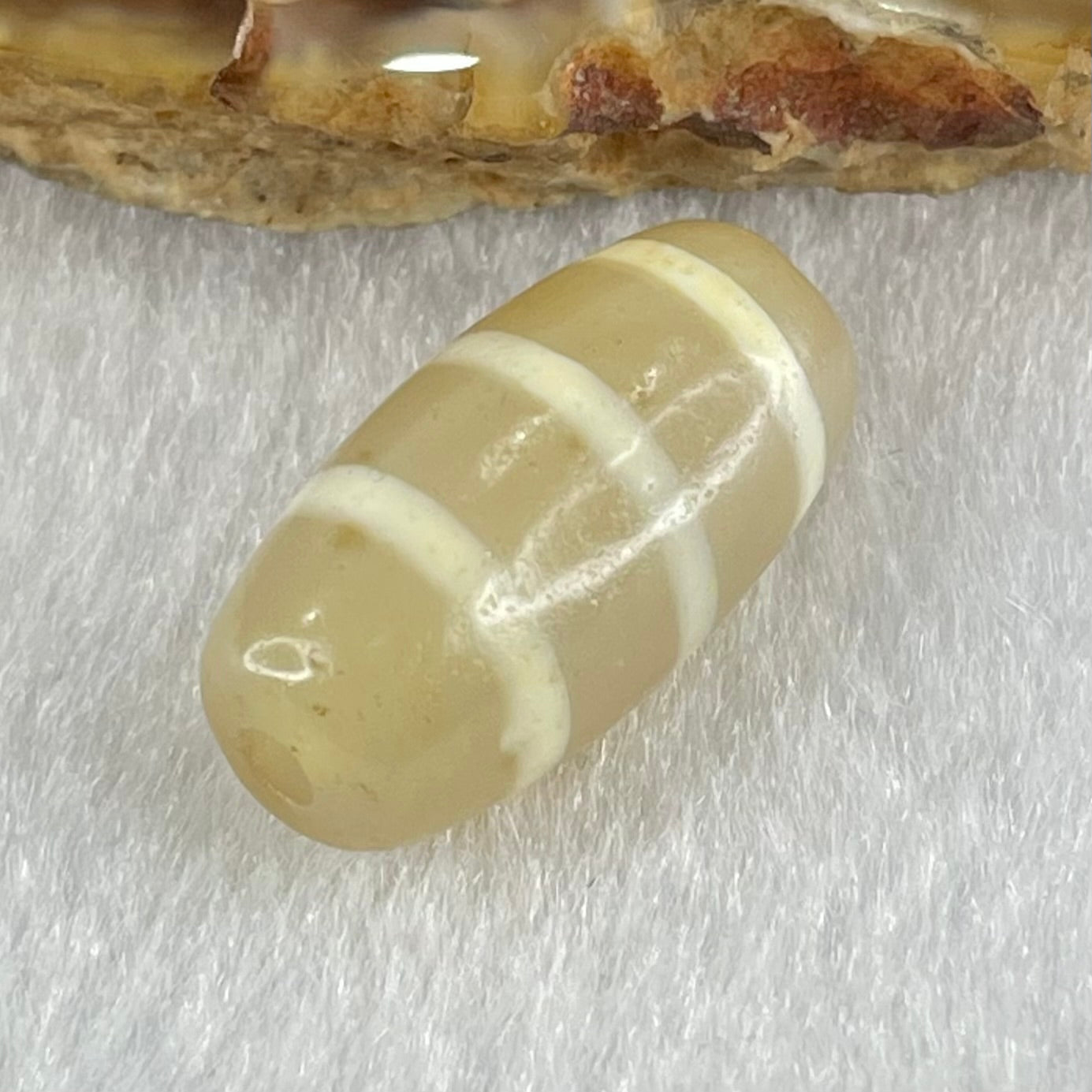 Natural Powerful Tibetan Old Oily Agate 3-Lines Dzi Bead Heavenly Master (Tian Zhu) 三行天诛 3.13g 20.1 by 10.3mm - Huangs Jadeite and Jewelry Pte Ltd
